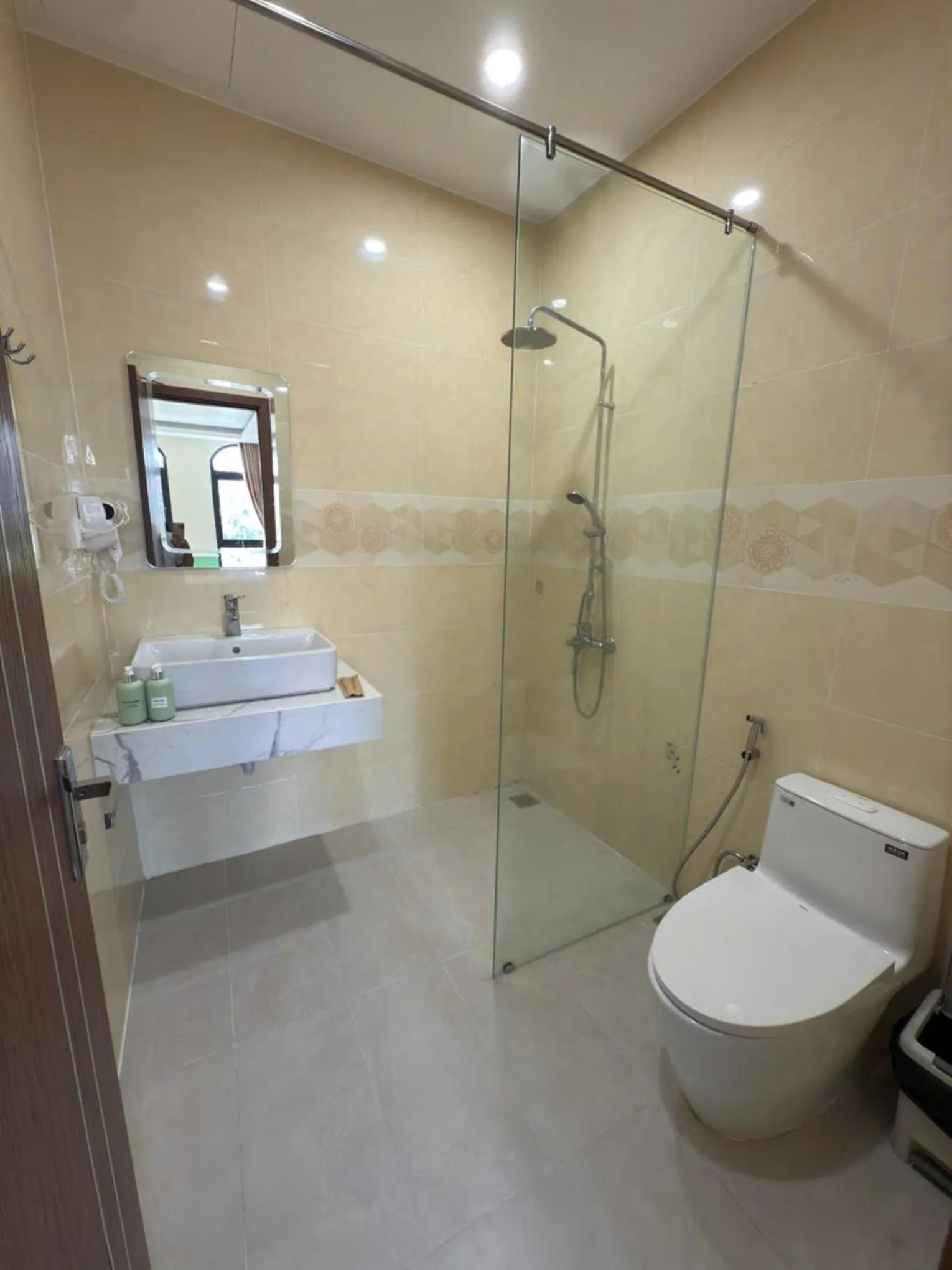 Ngân Hà Star Homestay - Grand World Phú Quốc