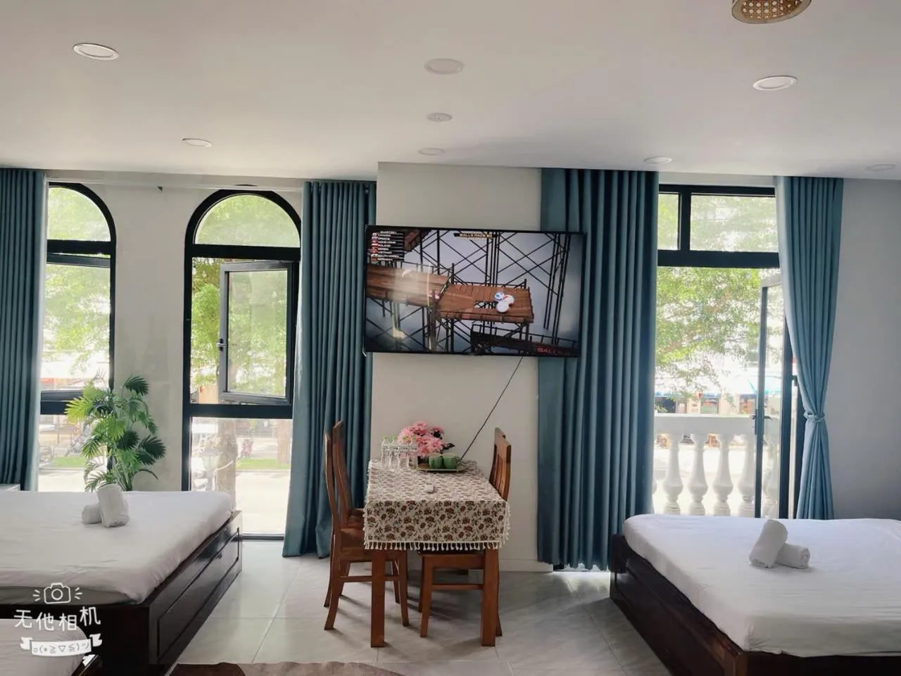 Communal lounge/ TV room, Bed in Ngân Hà Star Homestay - Grand World Phú Quốc