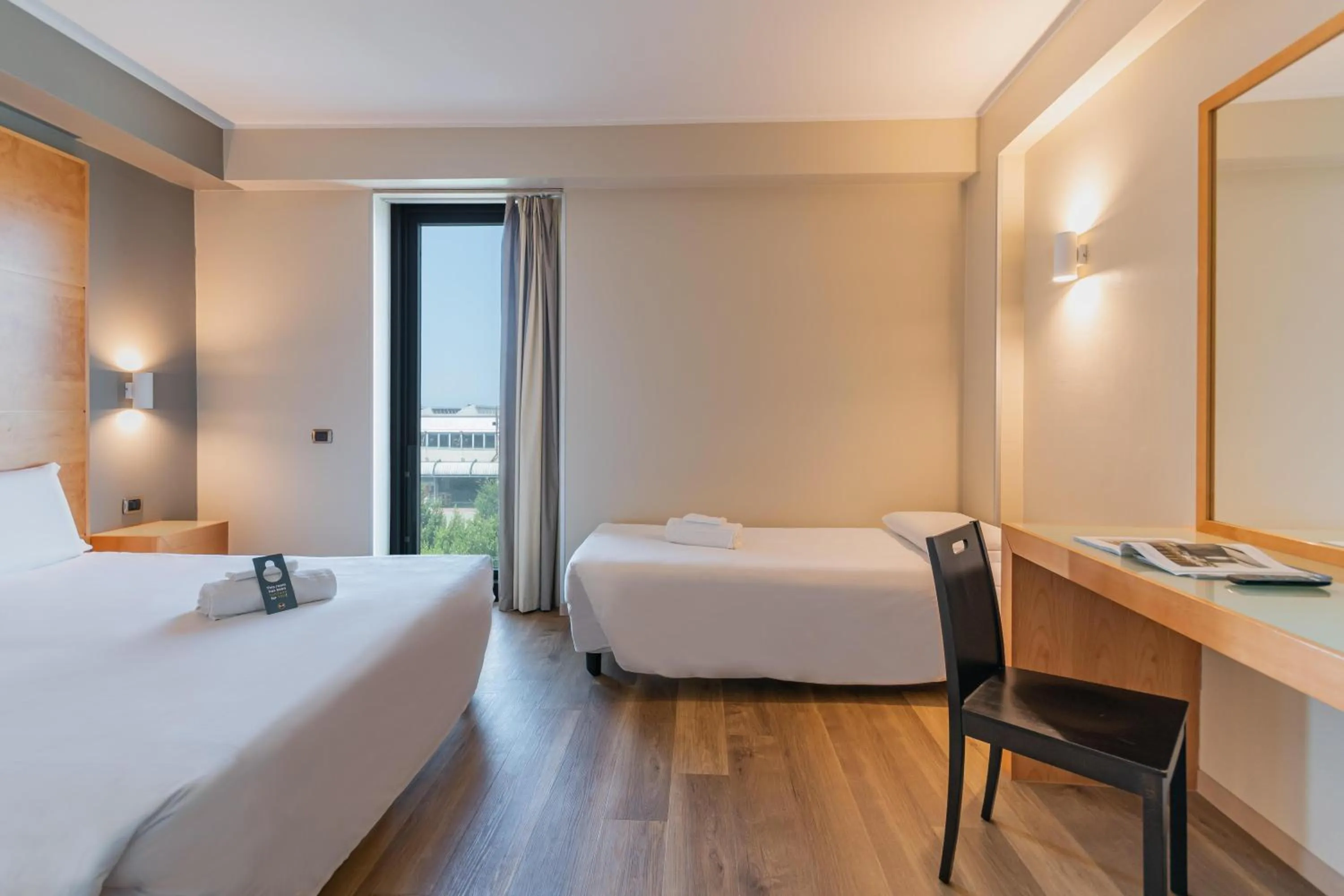 Photo of the whole room, Bed in B&B HOTEL Pisa Airport