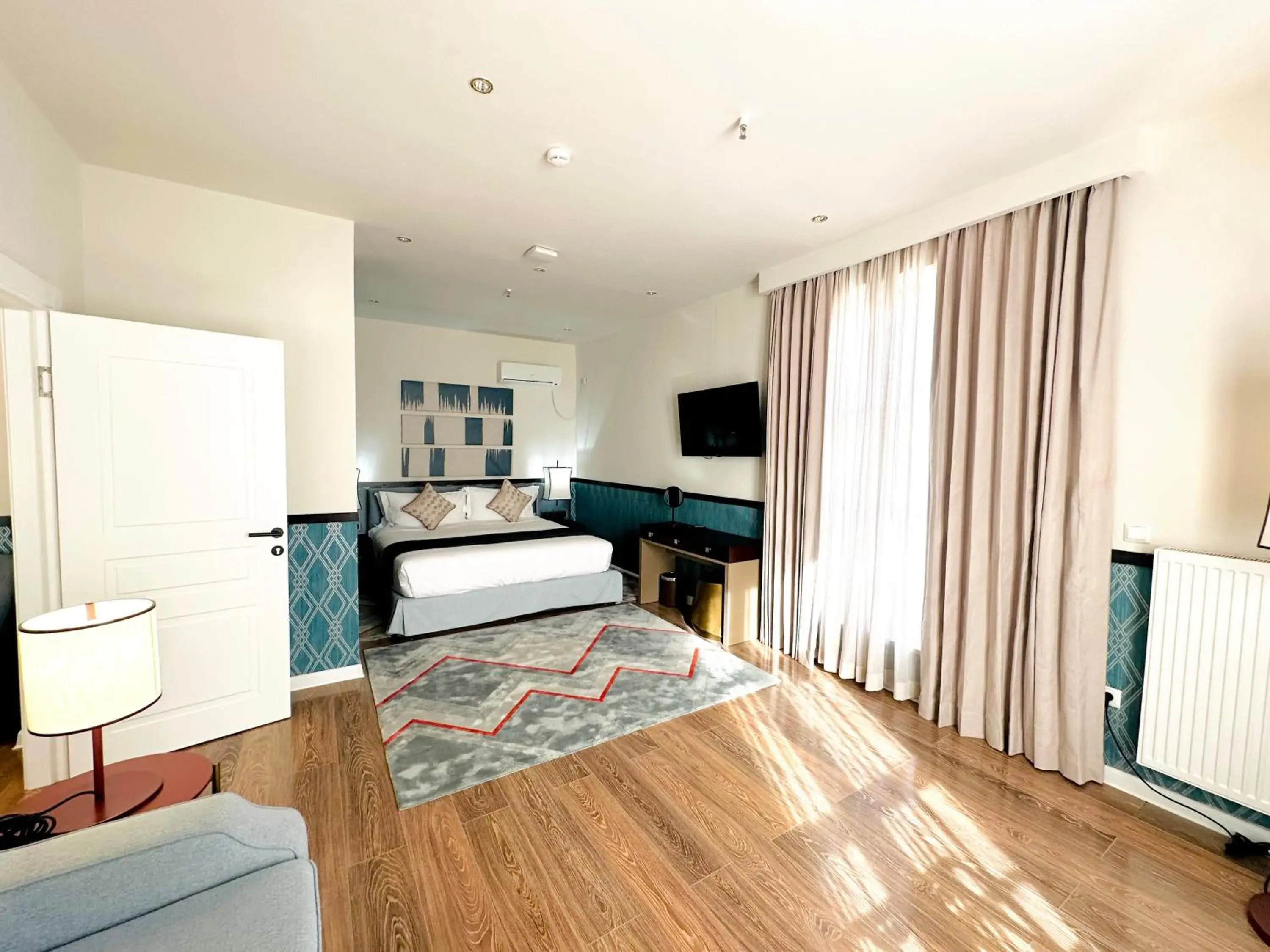 Bed in Somerset City Centre Atyrau Bed in Somerset City Centre Atyrau