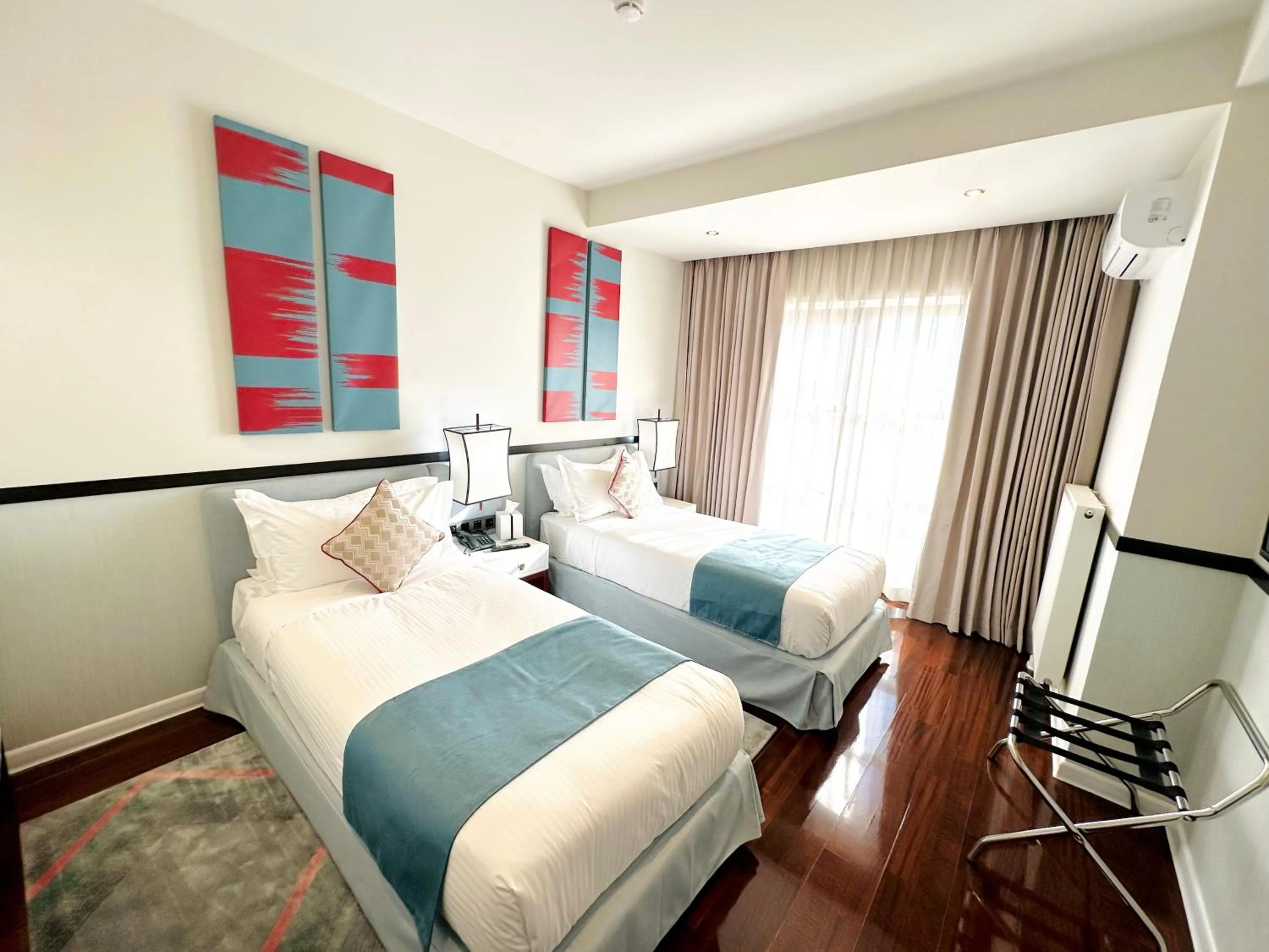 Bed in Somerset City Centre Atyrau