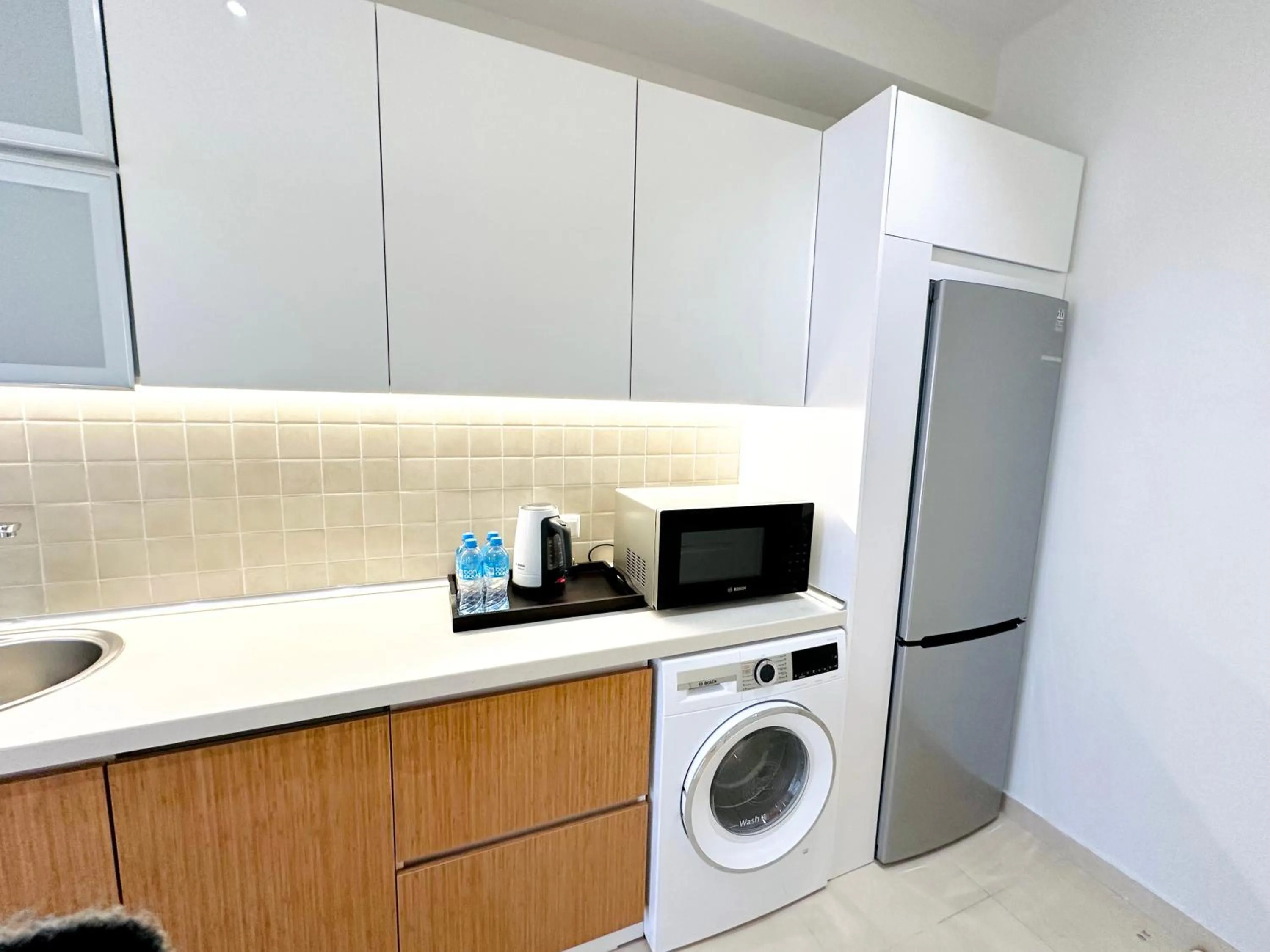 Kitchen or kitchenette in Somerset City Centre Atyrau