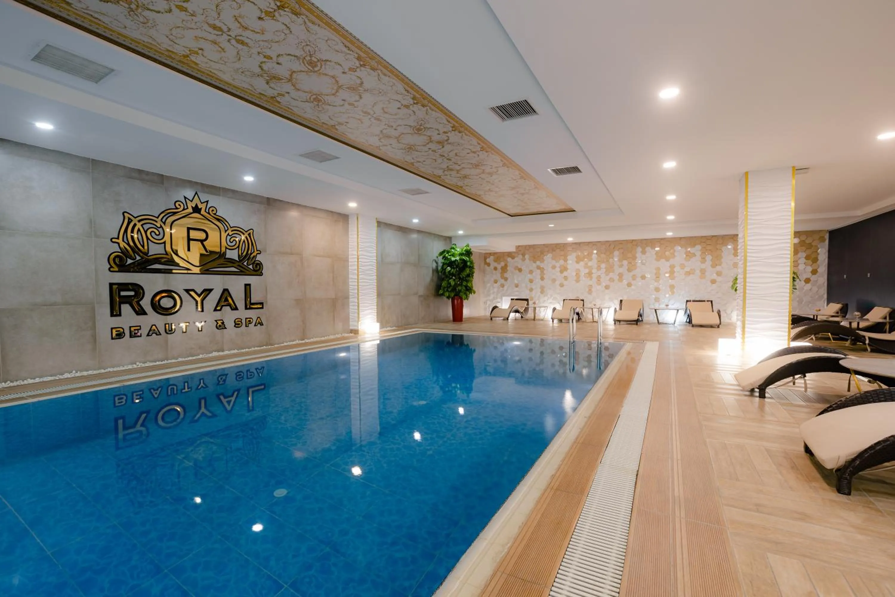 Swimming pool in Somerset City Centre Atyrau