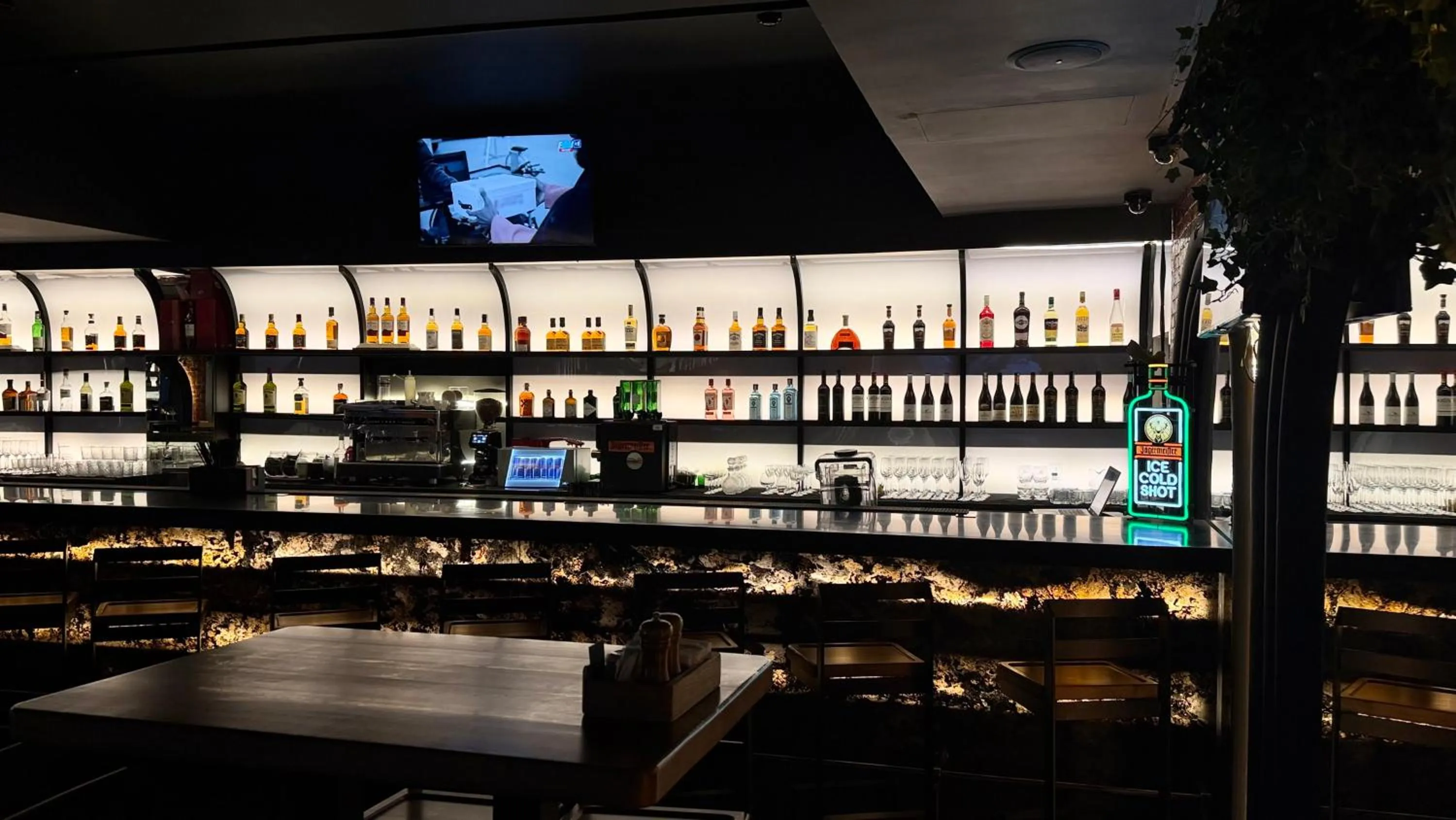 Restaurant/places to eat in Somerset City Centre Atyrau