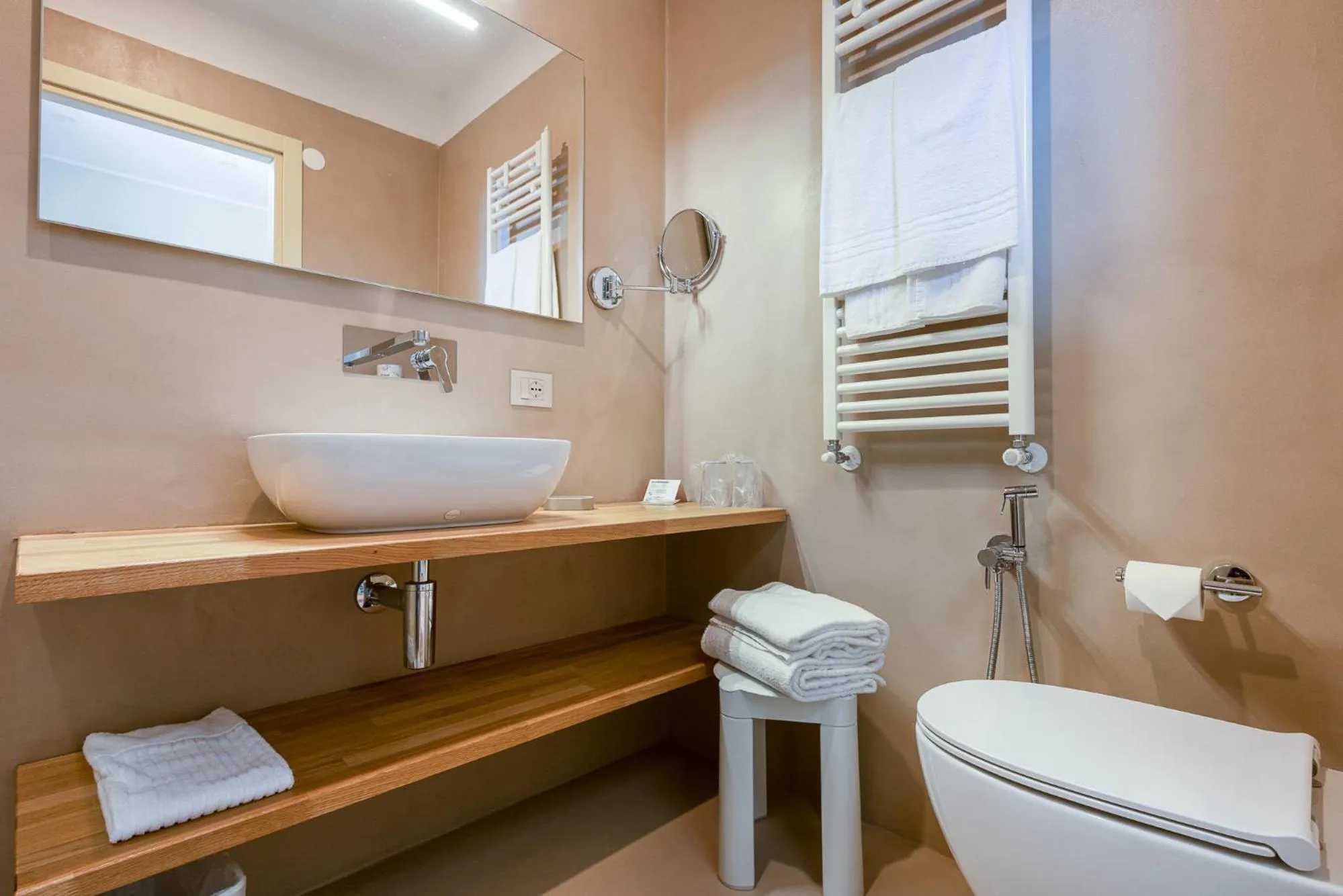 Bathroom in Hotel Villa Elisa & Spa