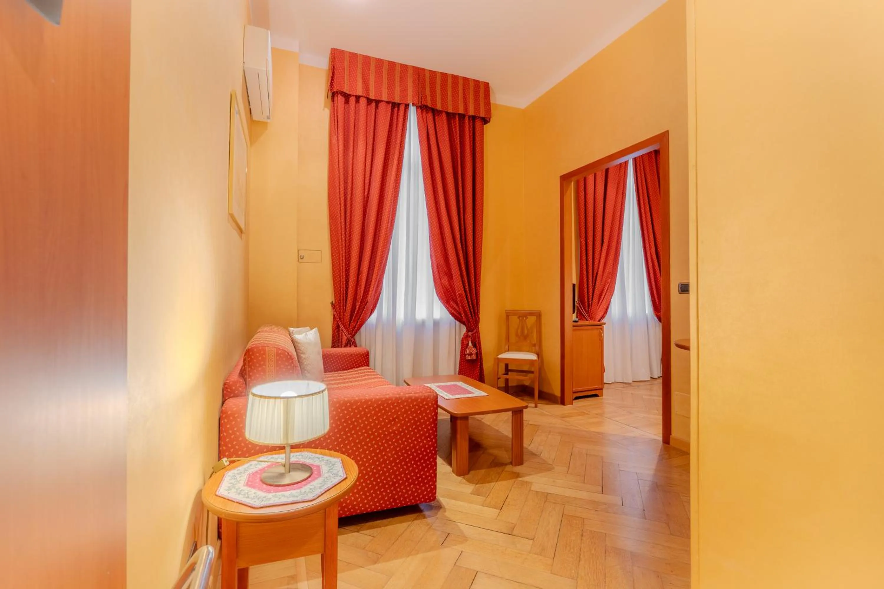 Bedroom, Bed in Hotel Villa Elisa & Spa