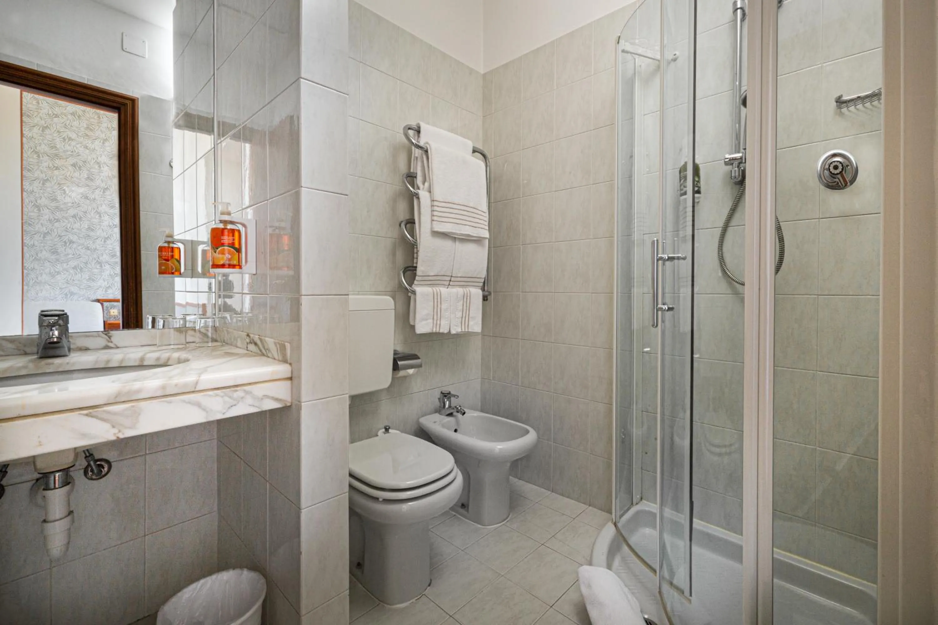 Bathroom in Hotel Villa Elisa & Spa