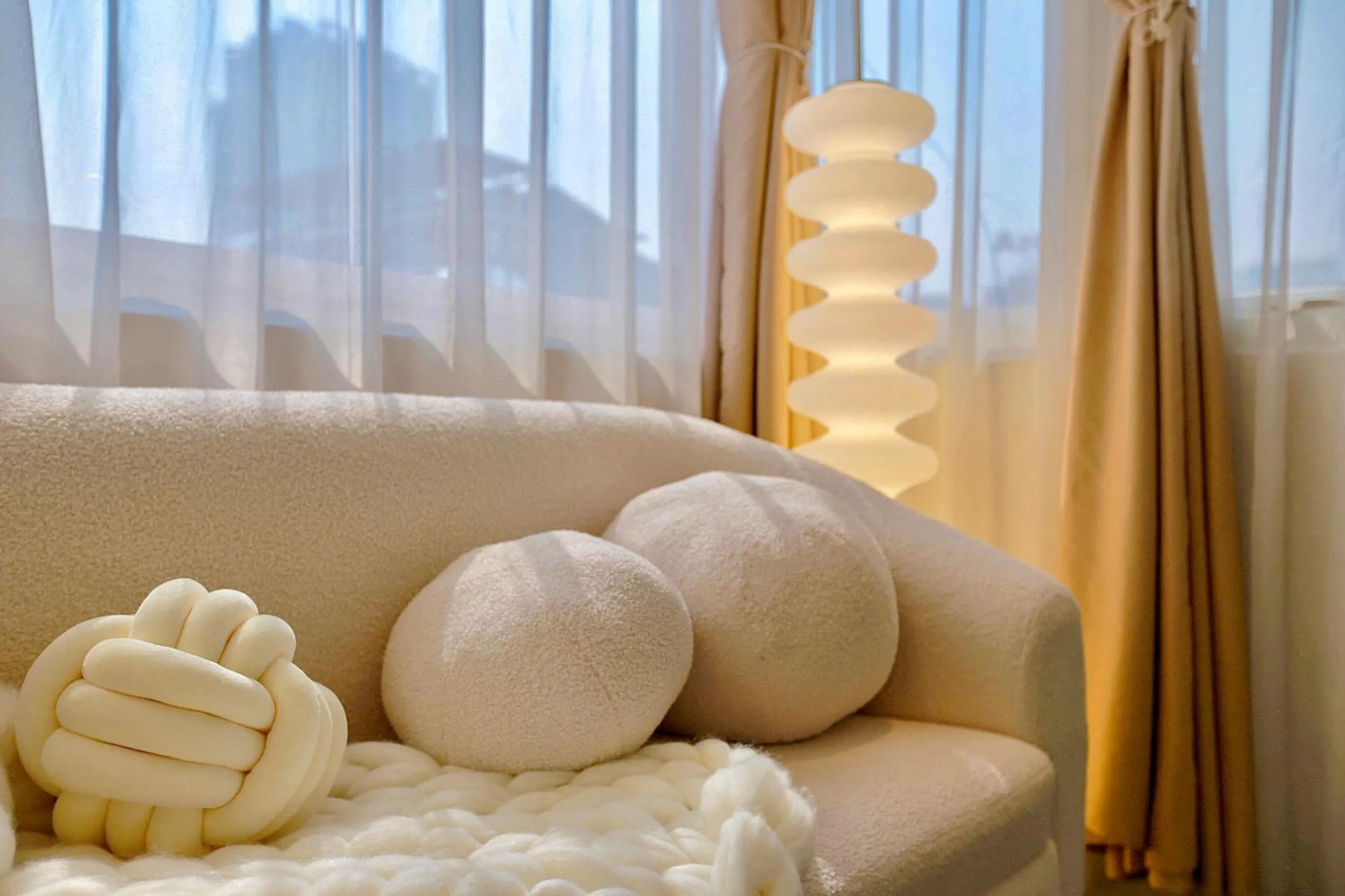 Seating area in Keypad Hotel - 28 Dịch Vọng Hậu