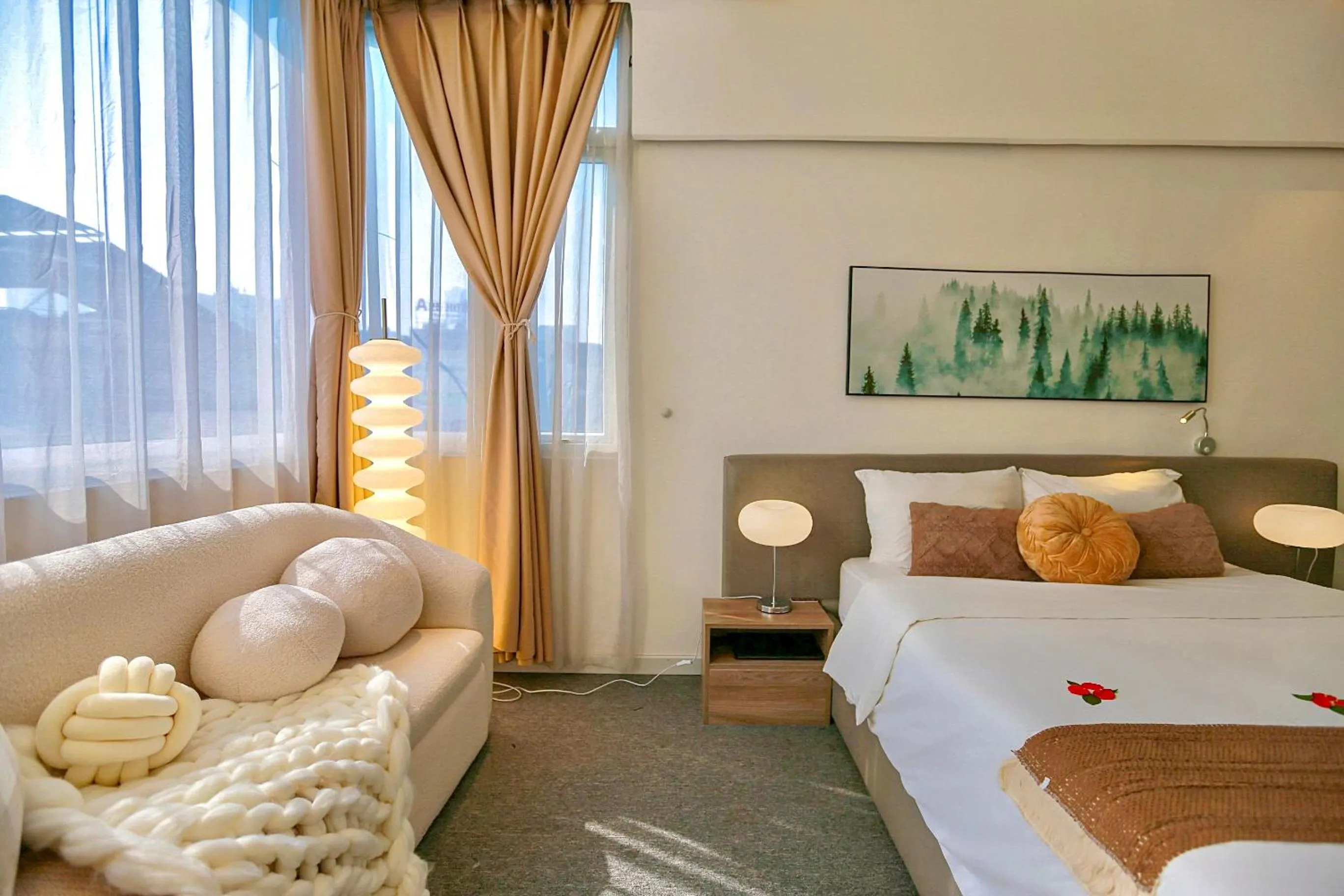 Photo of the whole room, Bed in Keypad Hotel - 28 Dịch Vọng Hậu