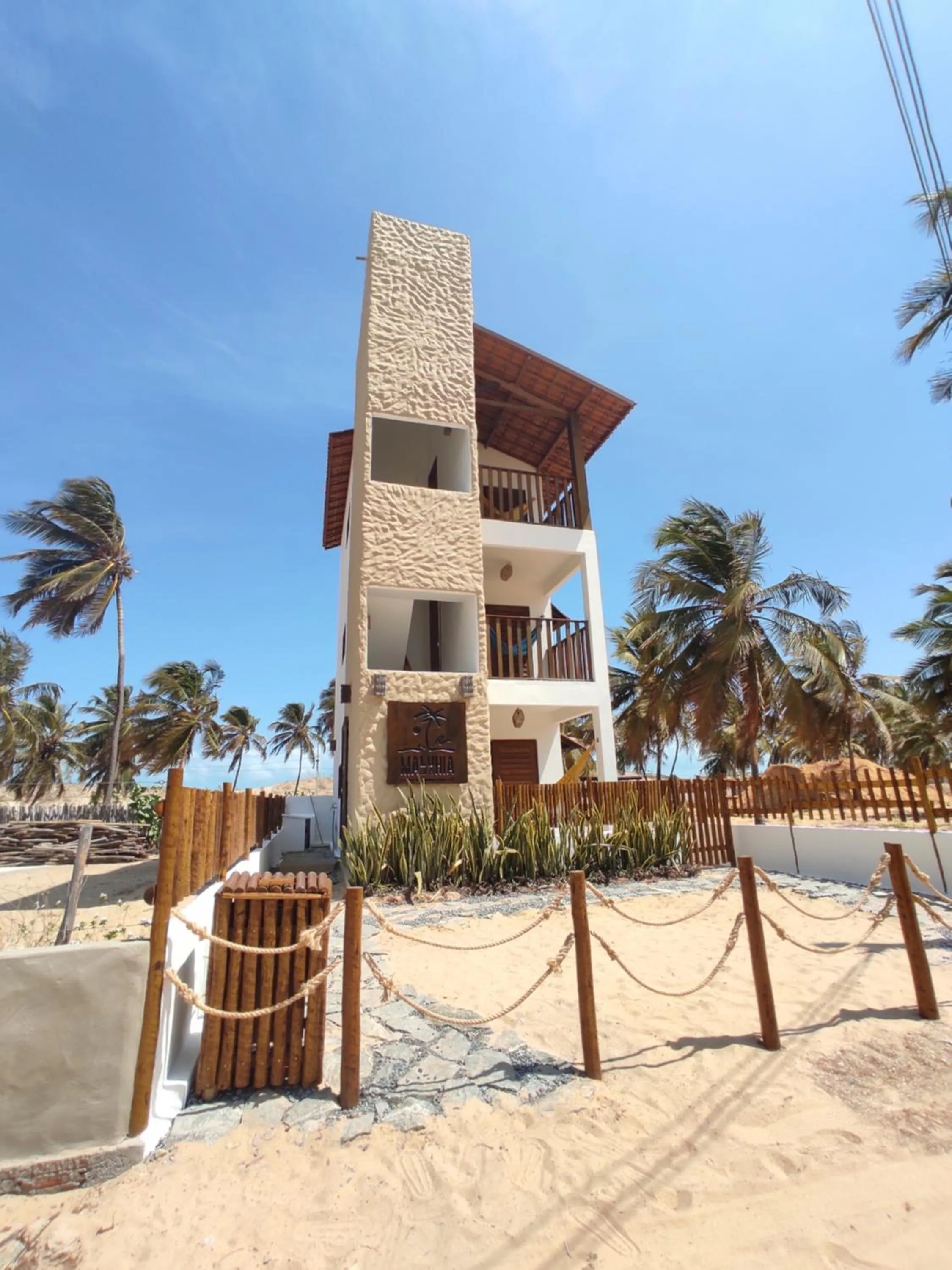 Maluhia Lofts