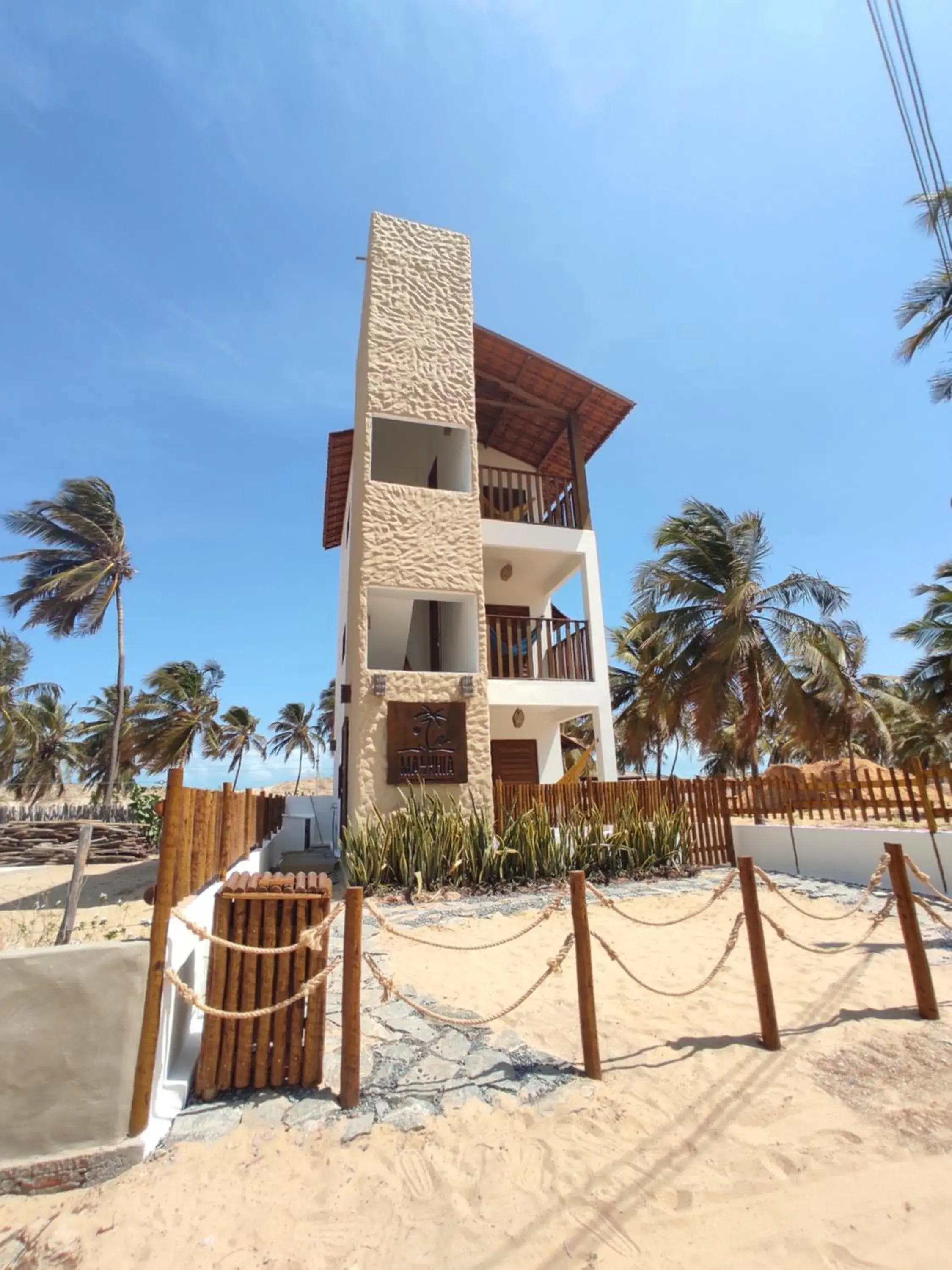 Maluhia Lofts Maluhia Lofts