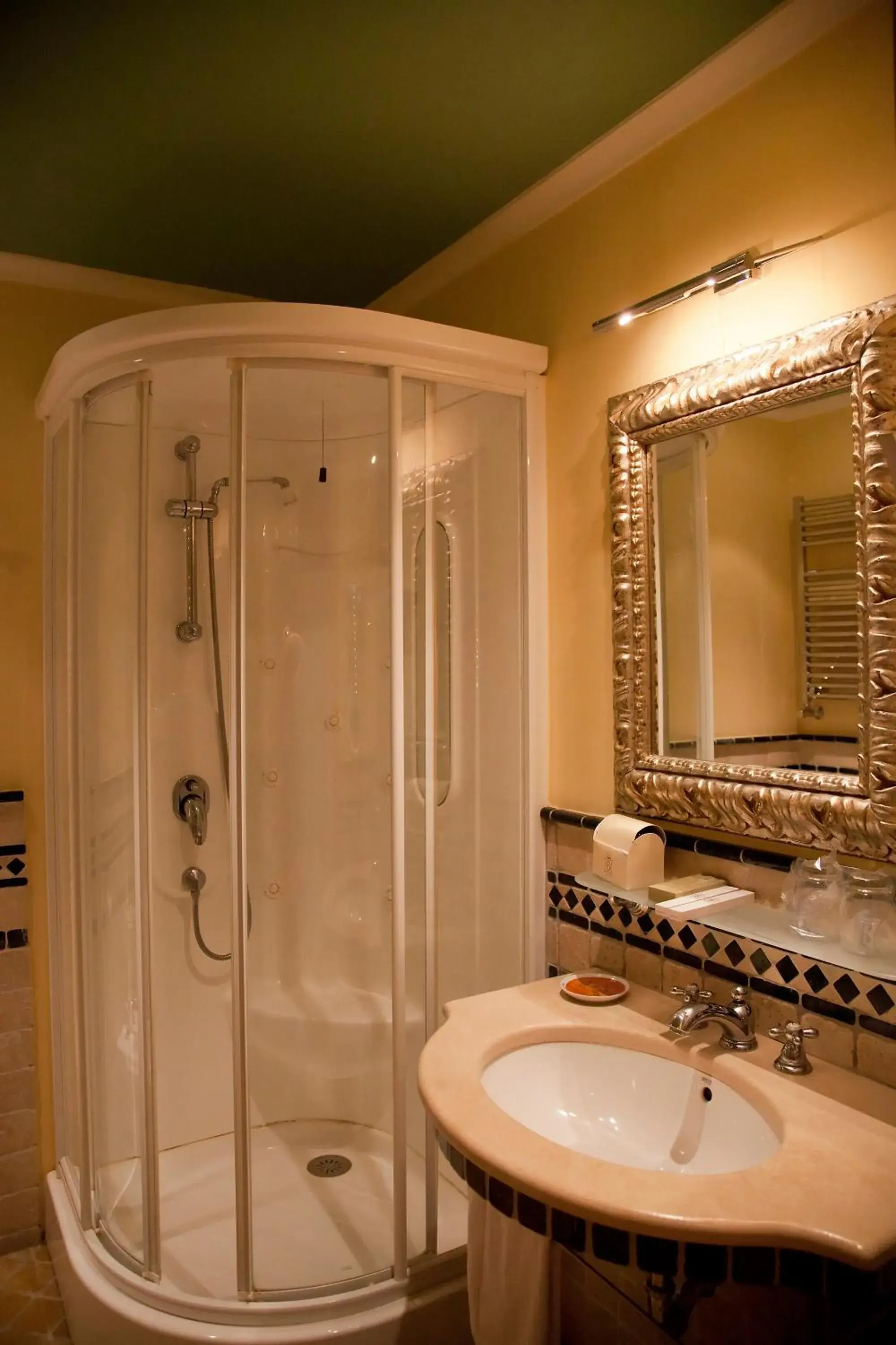 Bathroom in Hotel Tritone Lipari