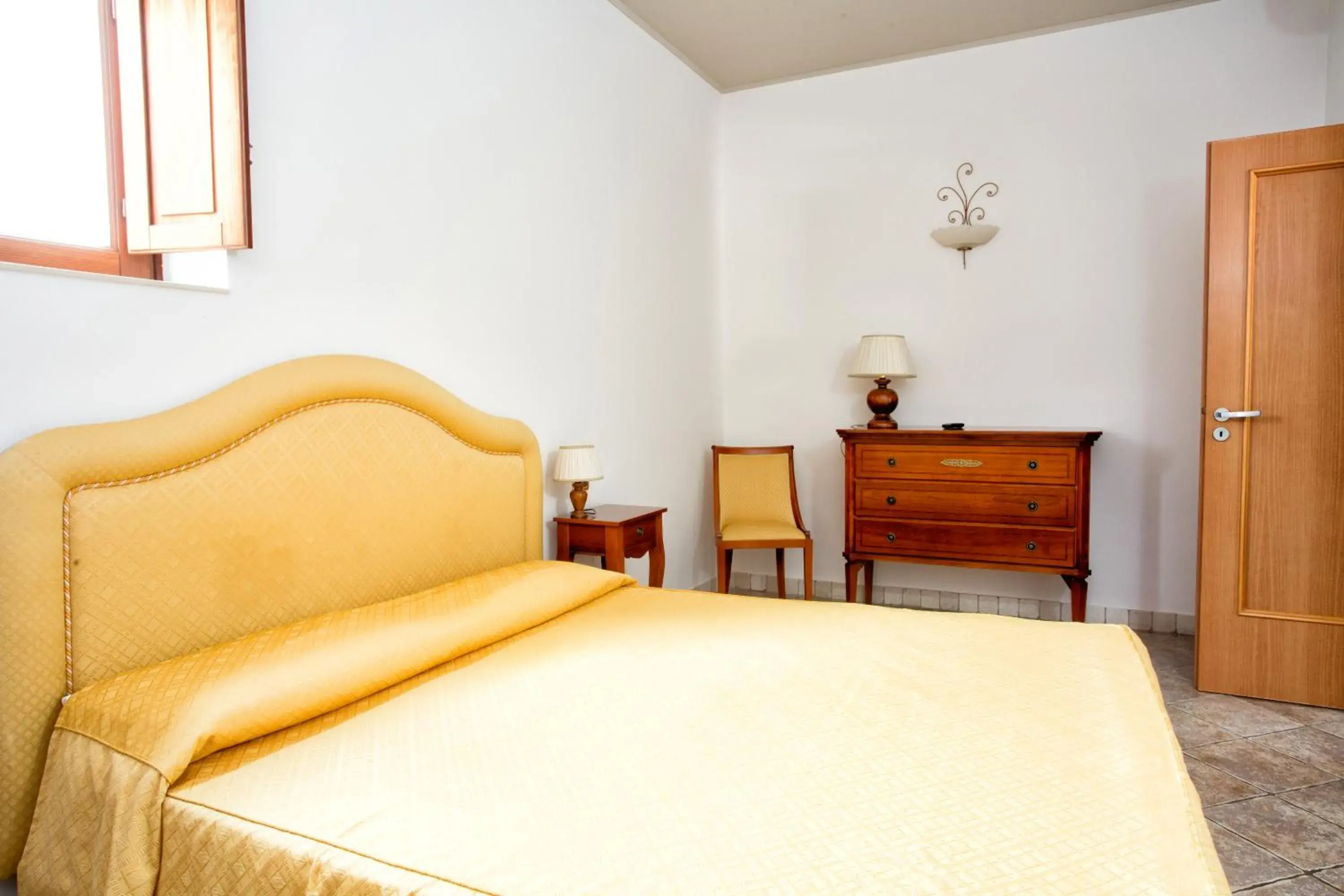 Bedroom, Bed in Hotel Tritone Lipari