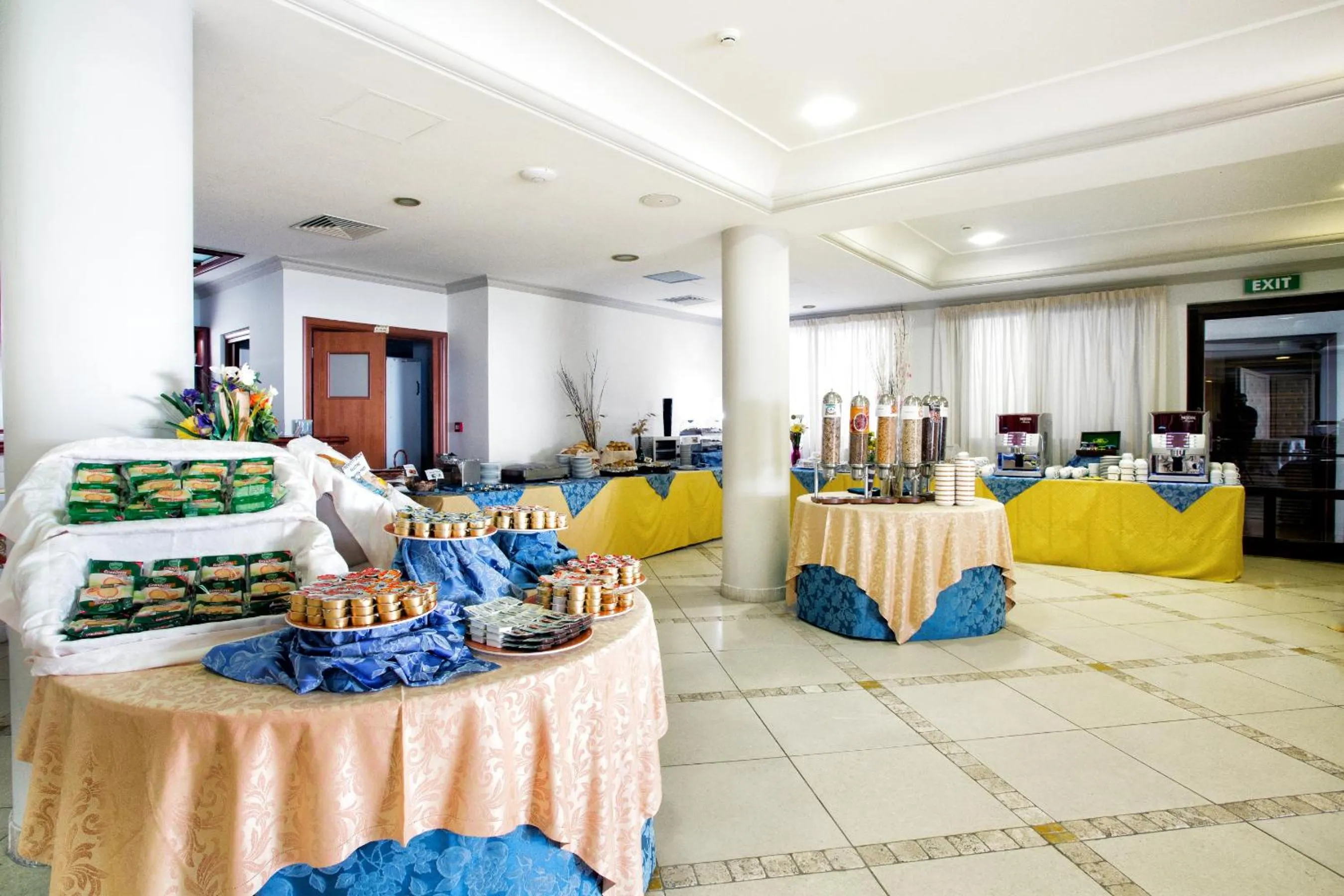 Buffet breakfast in Hotel Tritone Lipari