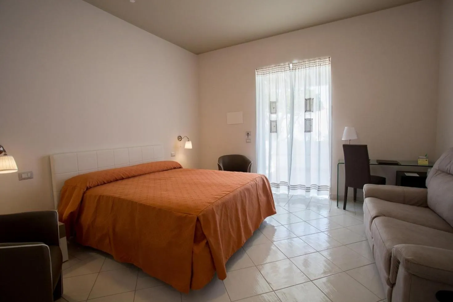Bedroom in Hotel Tritone Lipari
