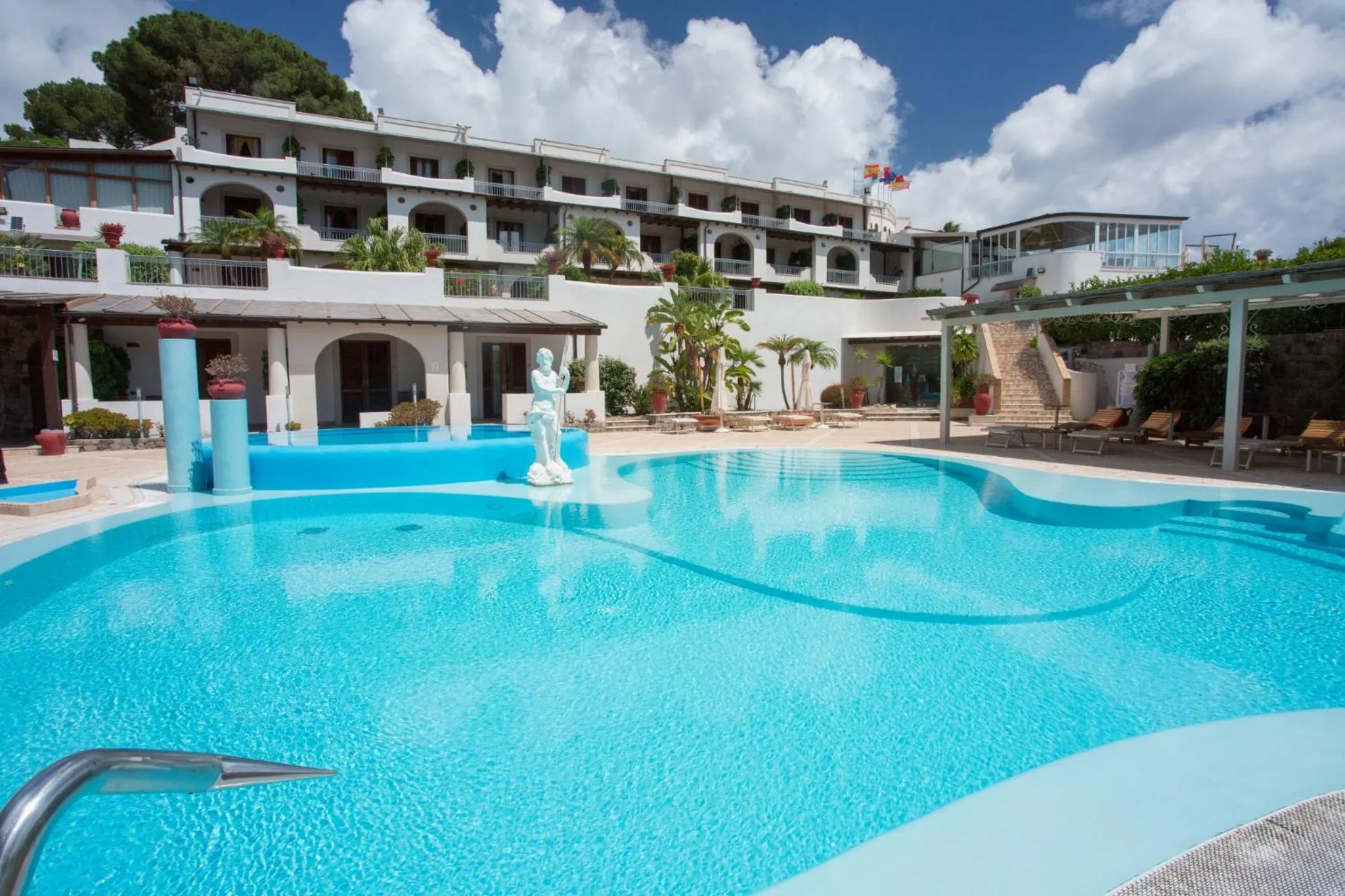 Swimming pool in Hotel Tritone Lipari