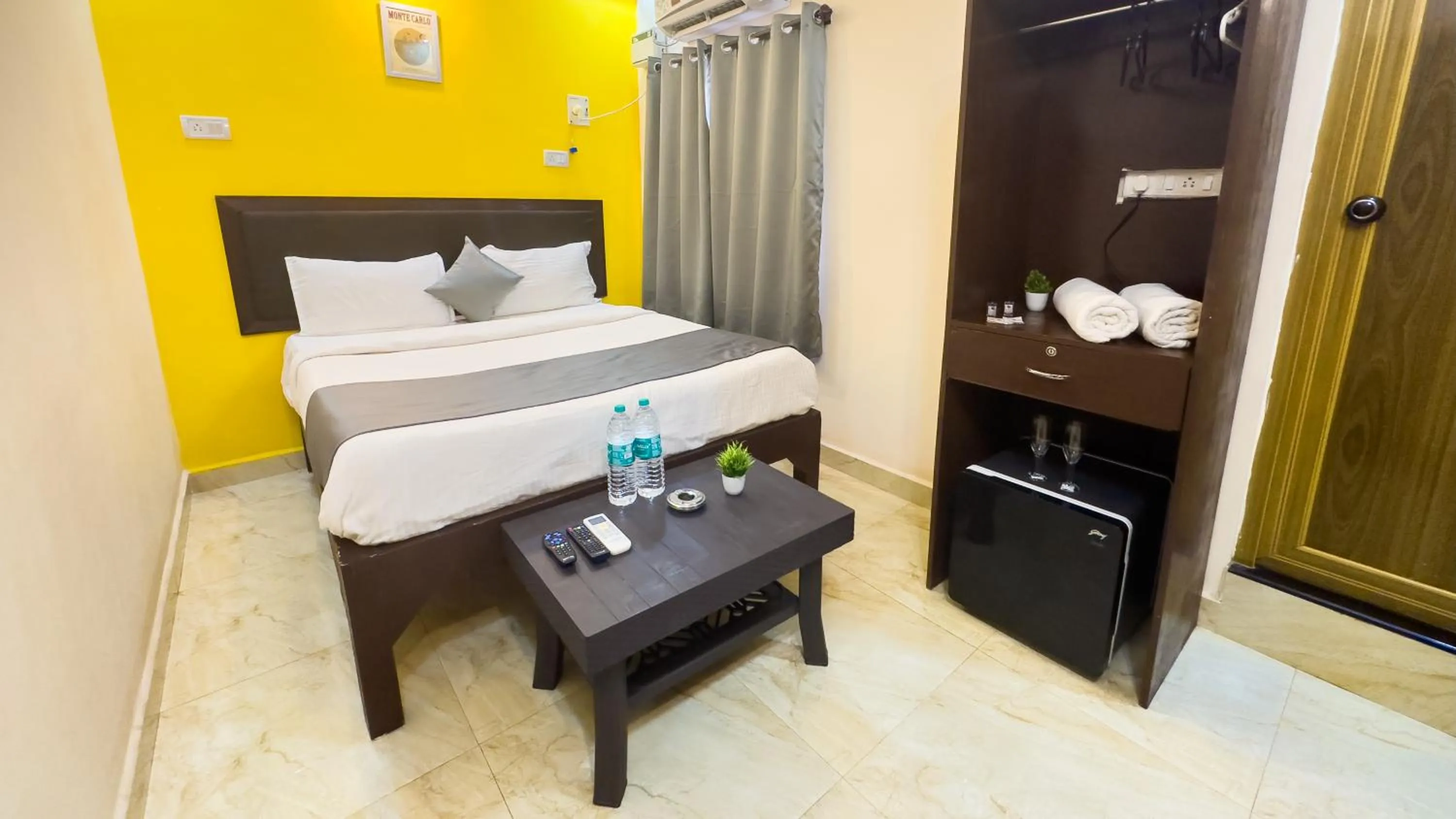 Area and facilities in Hotel Candolim Aloft