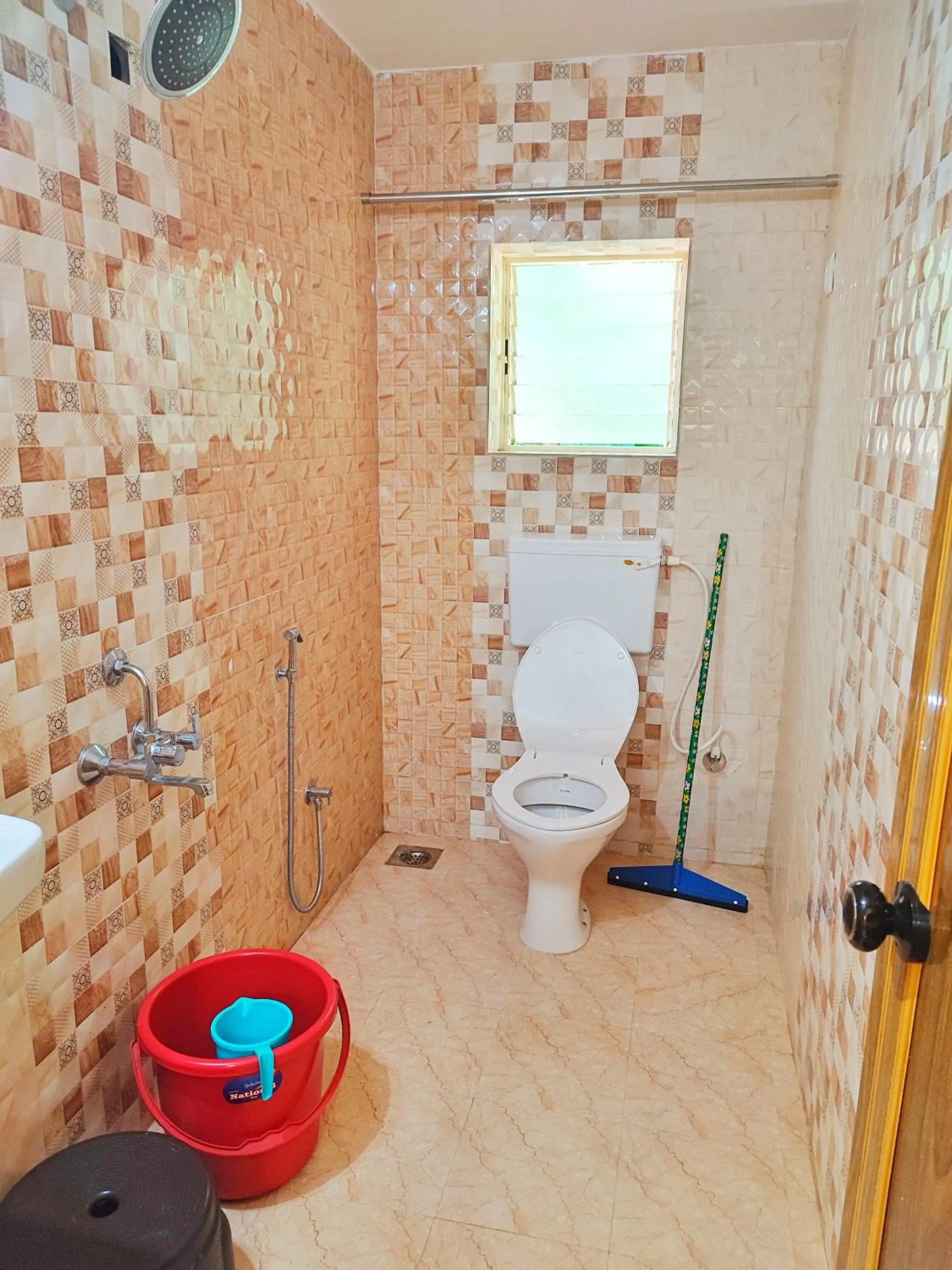 Toilet in Hotel Candolim Aloft