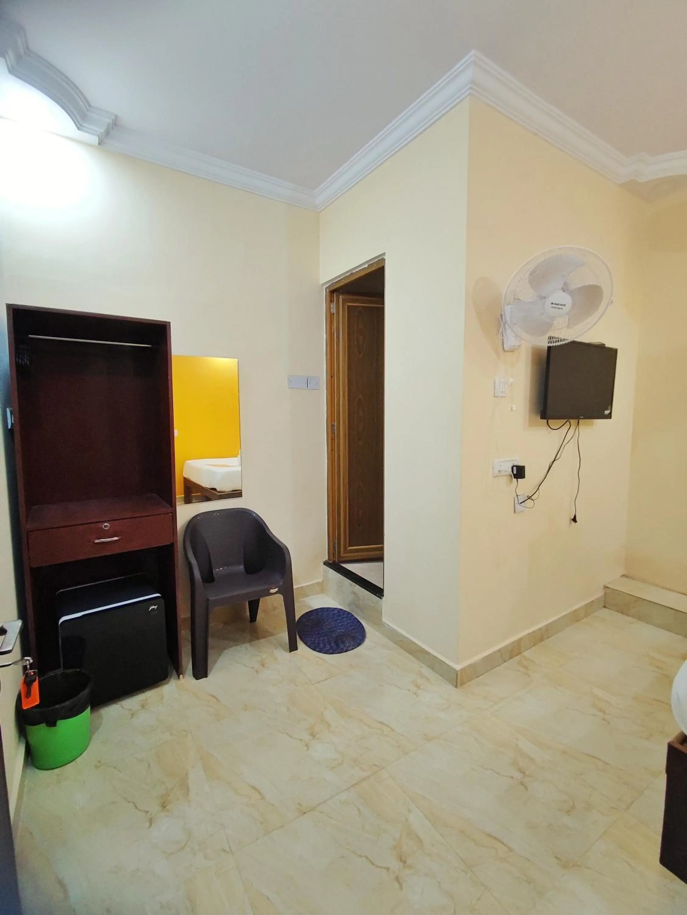 Seating area in Hotel Candolim Aloft