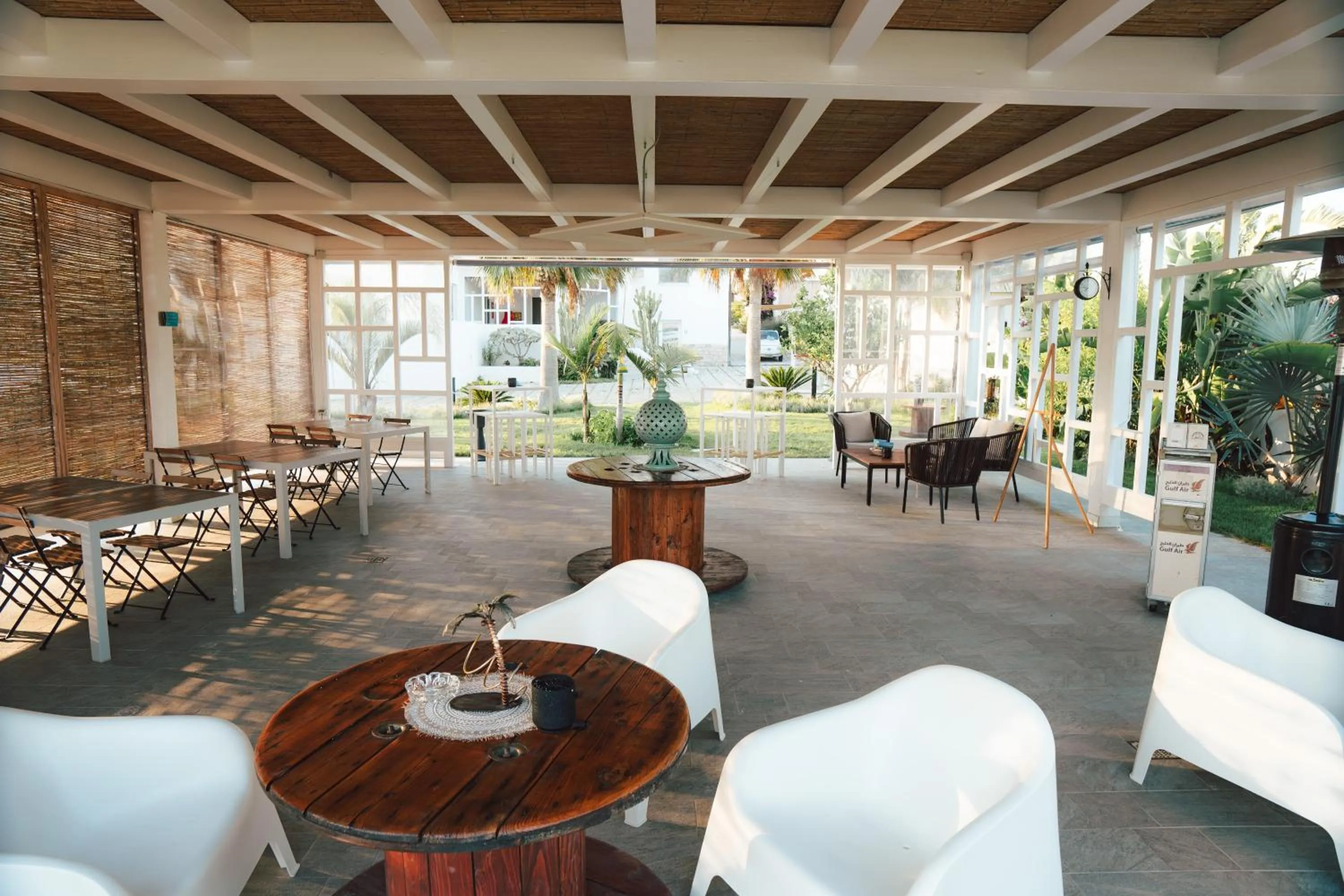 Patio in Villa Aries - Rural Chic Experience