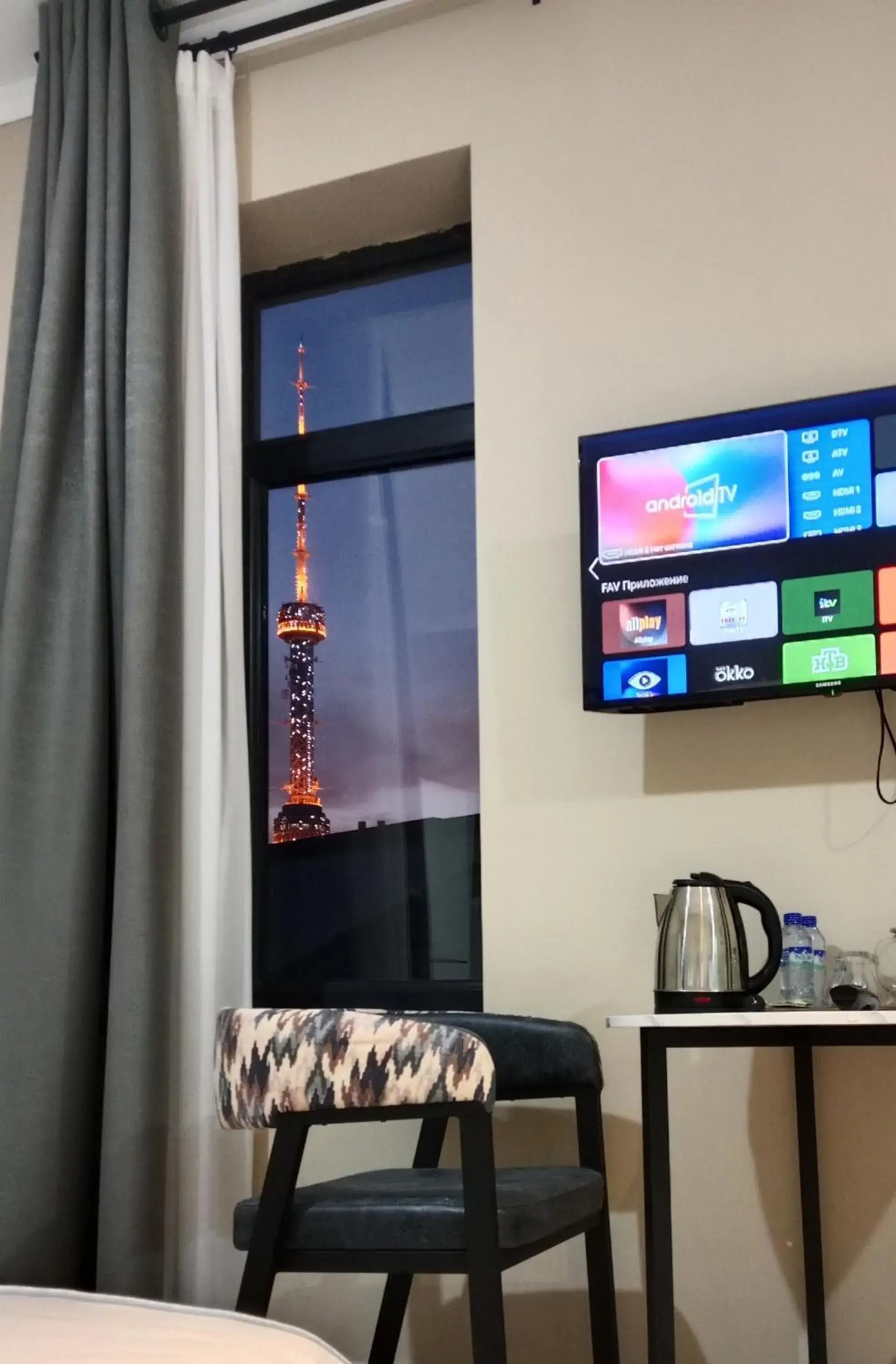 Hotel Hotel