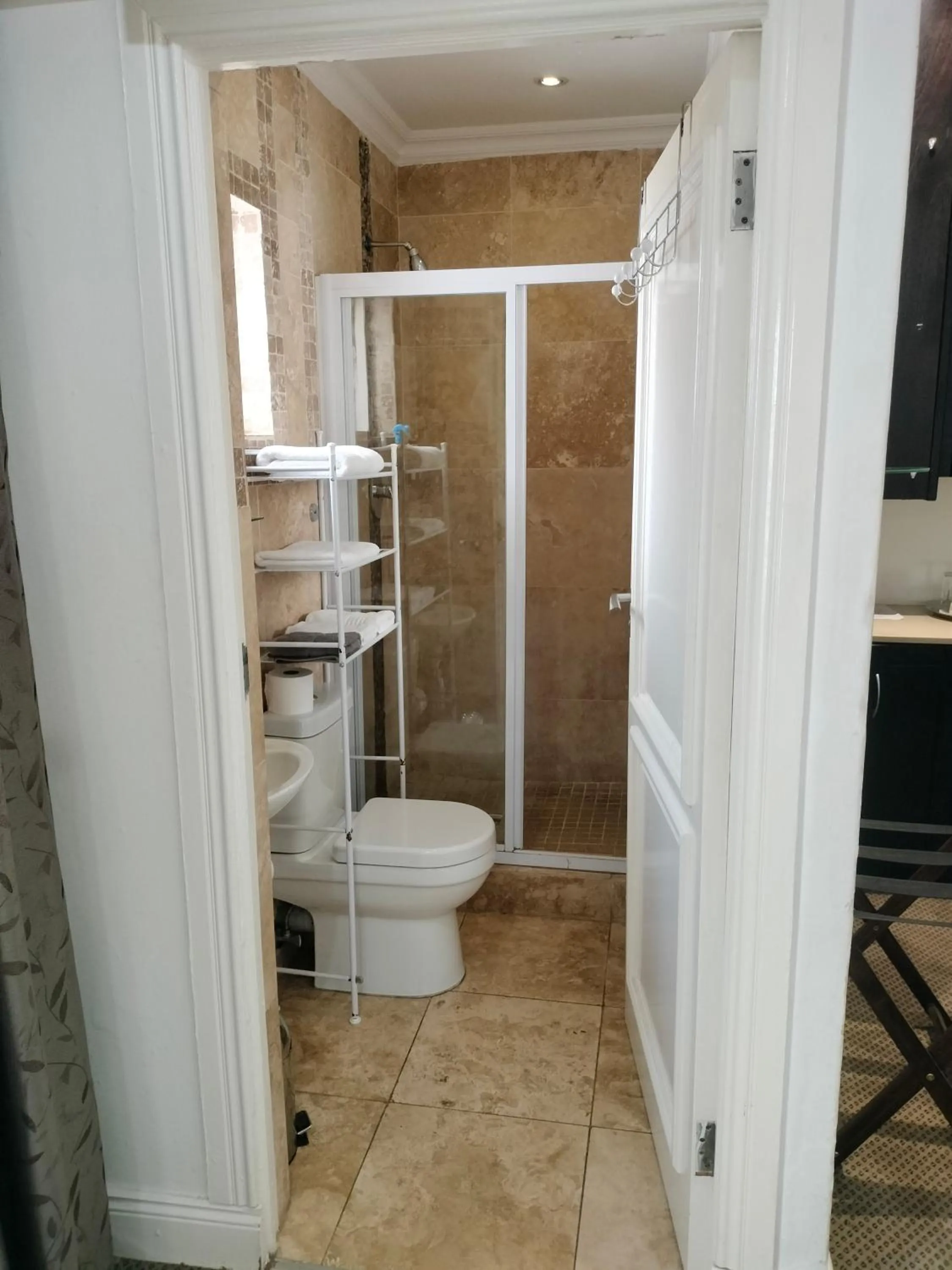 Shower in 131 on Herbert Baker Boutique Hotel