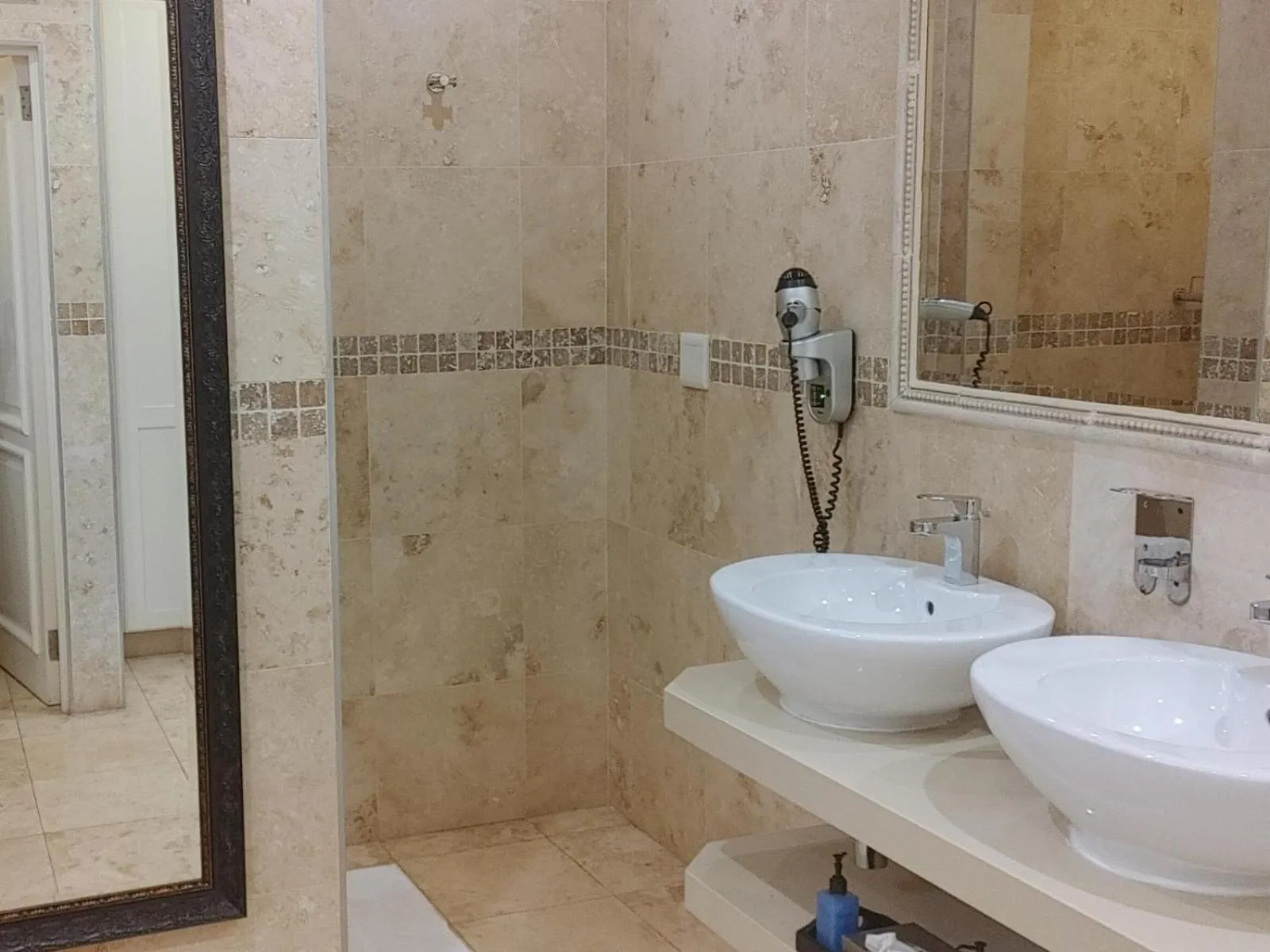 Shower in 131 on Herbert Baker Boutique Hotel