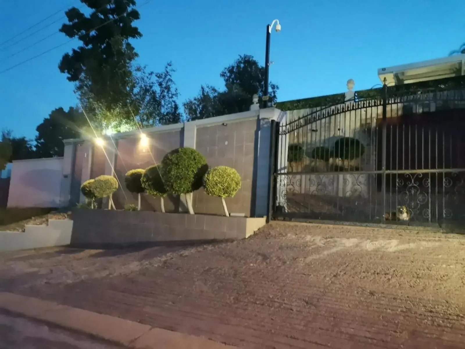 Facade/entrance in 131 on Herbert Baker Boutique Hotel Facade/entrance in 131 on Herbert Baker Boutique Hotel