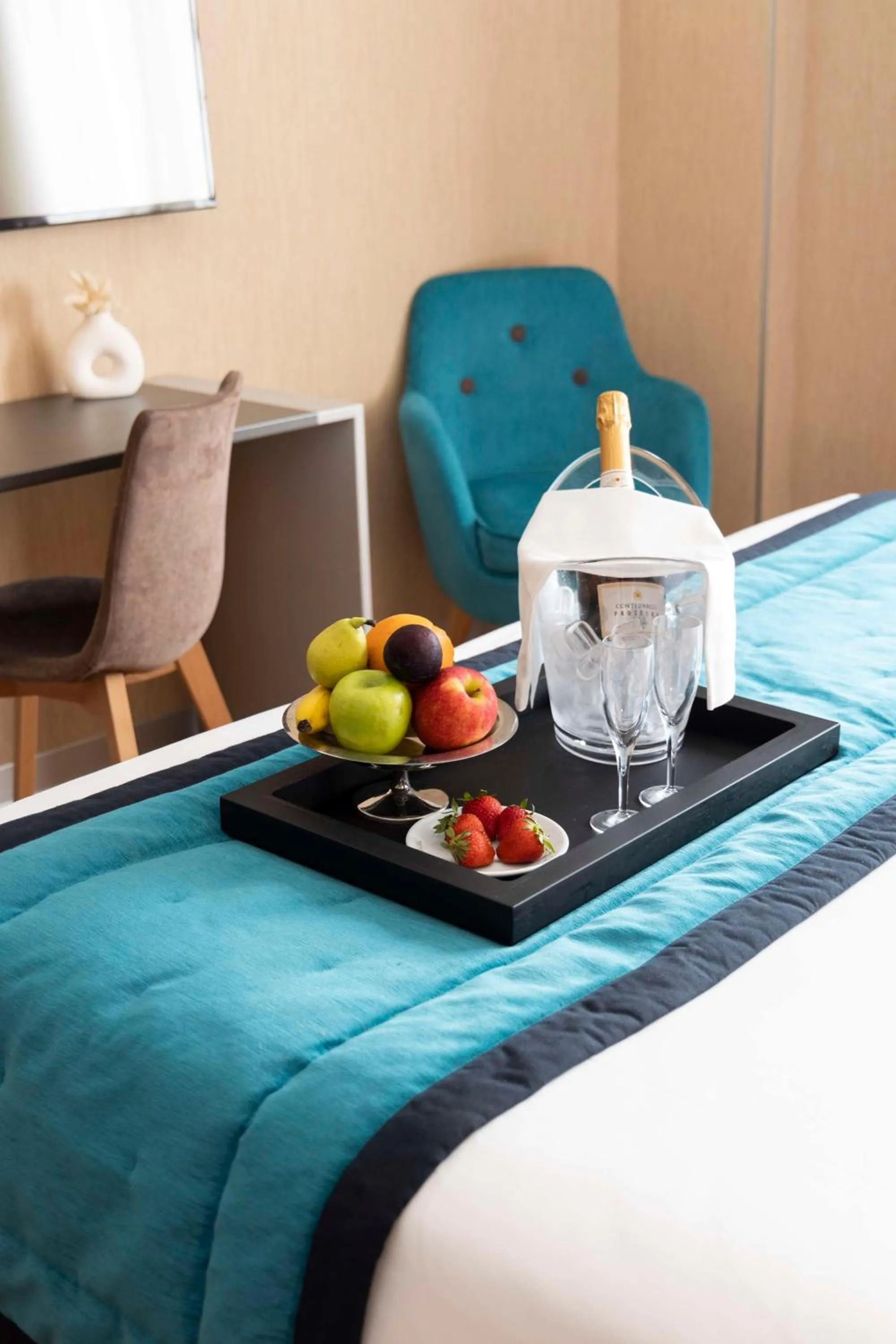 Other, Bed in Best Western Plus City Hotel