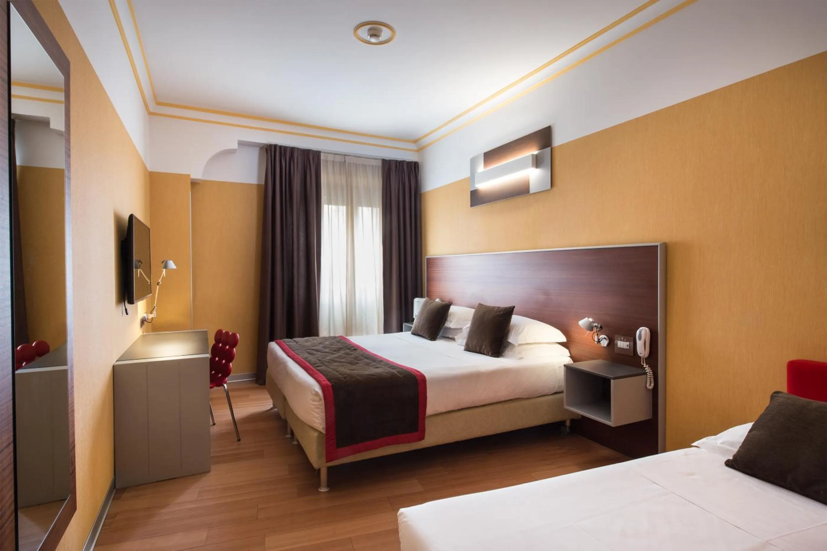 Bed in Best Western Plus City Hotel