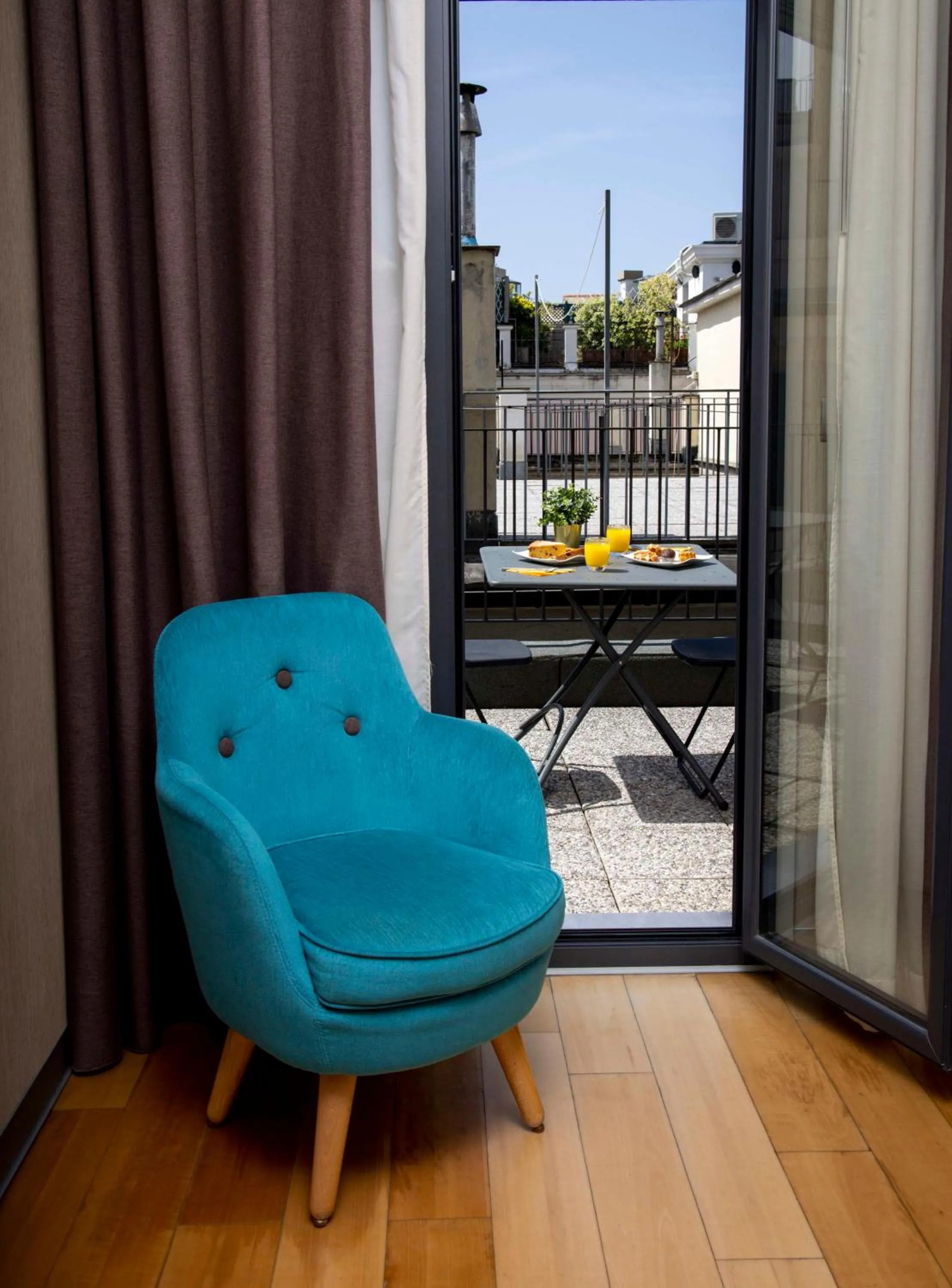 Bedroom in Best Western Plus City Hotel