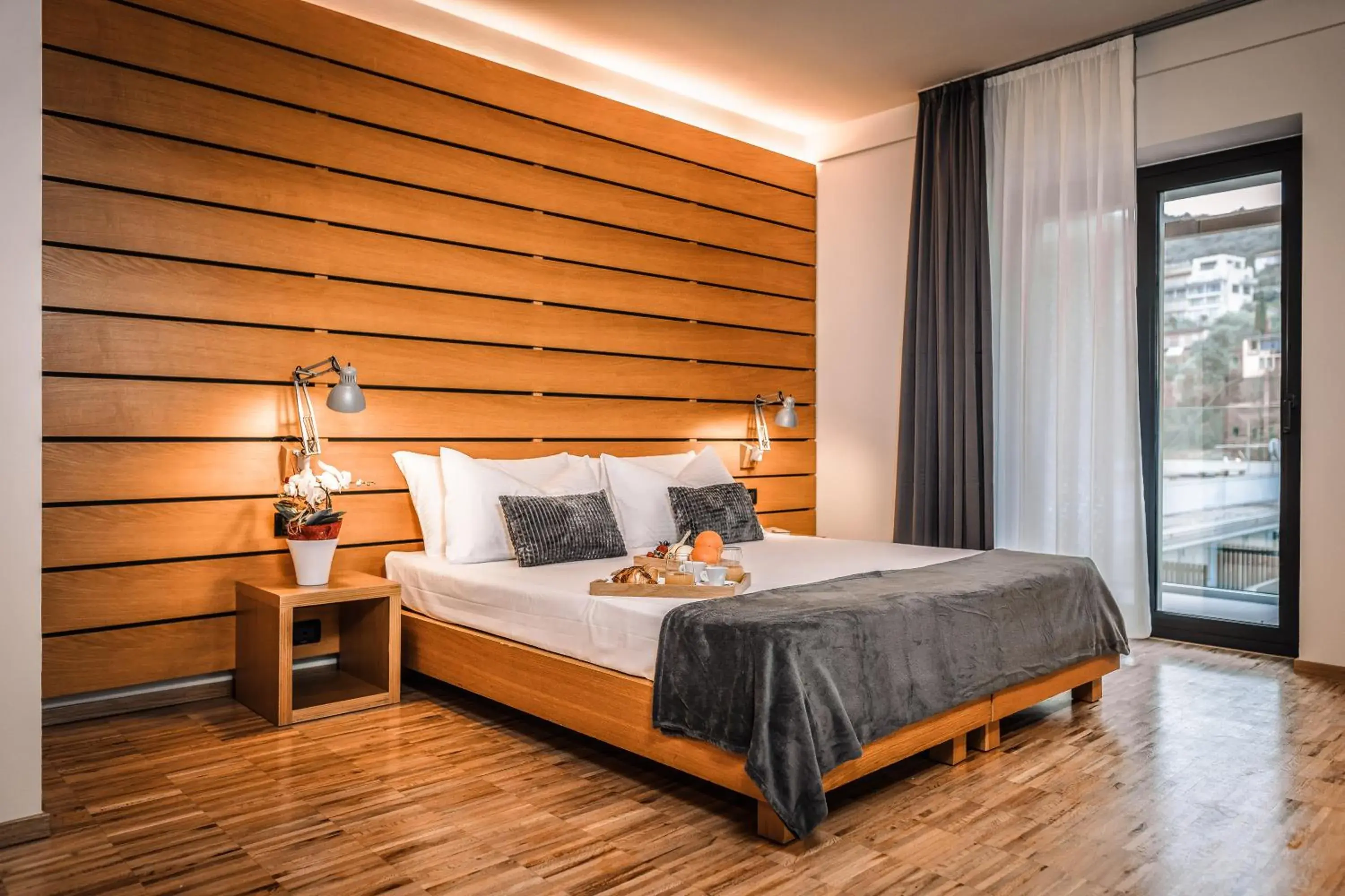 View (from property/room), Bed in Lake Front Hotel Mirage View (from property/room), Bed in Lake Front Hotel Mirage