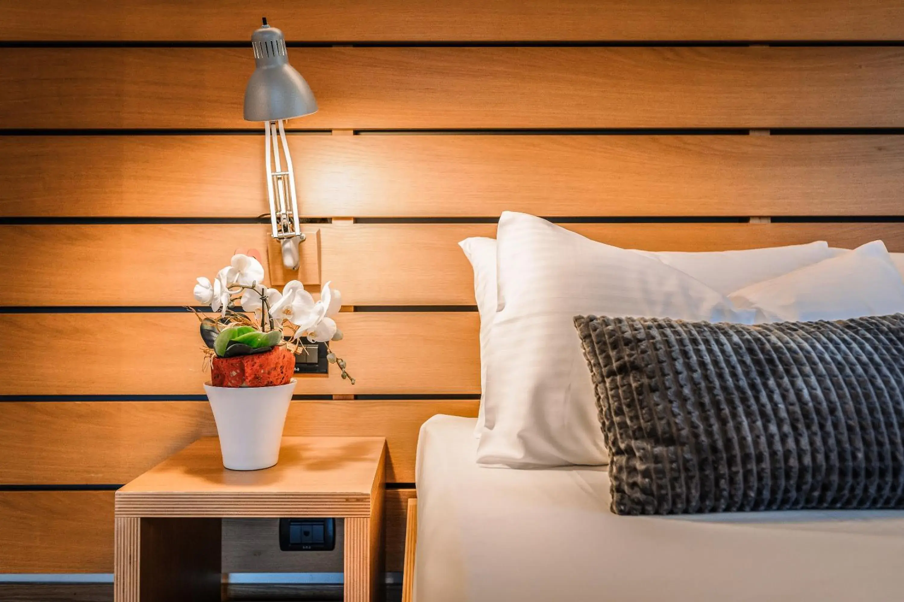 Decorative detail, Bed in Lake Front Hotel Mirage Decorative detail, Bed in Lake Front Hotel Mirage