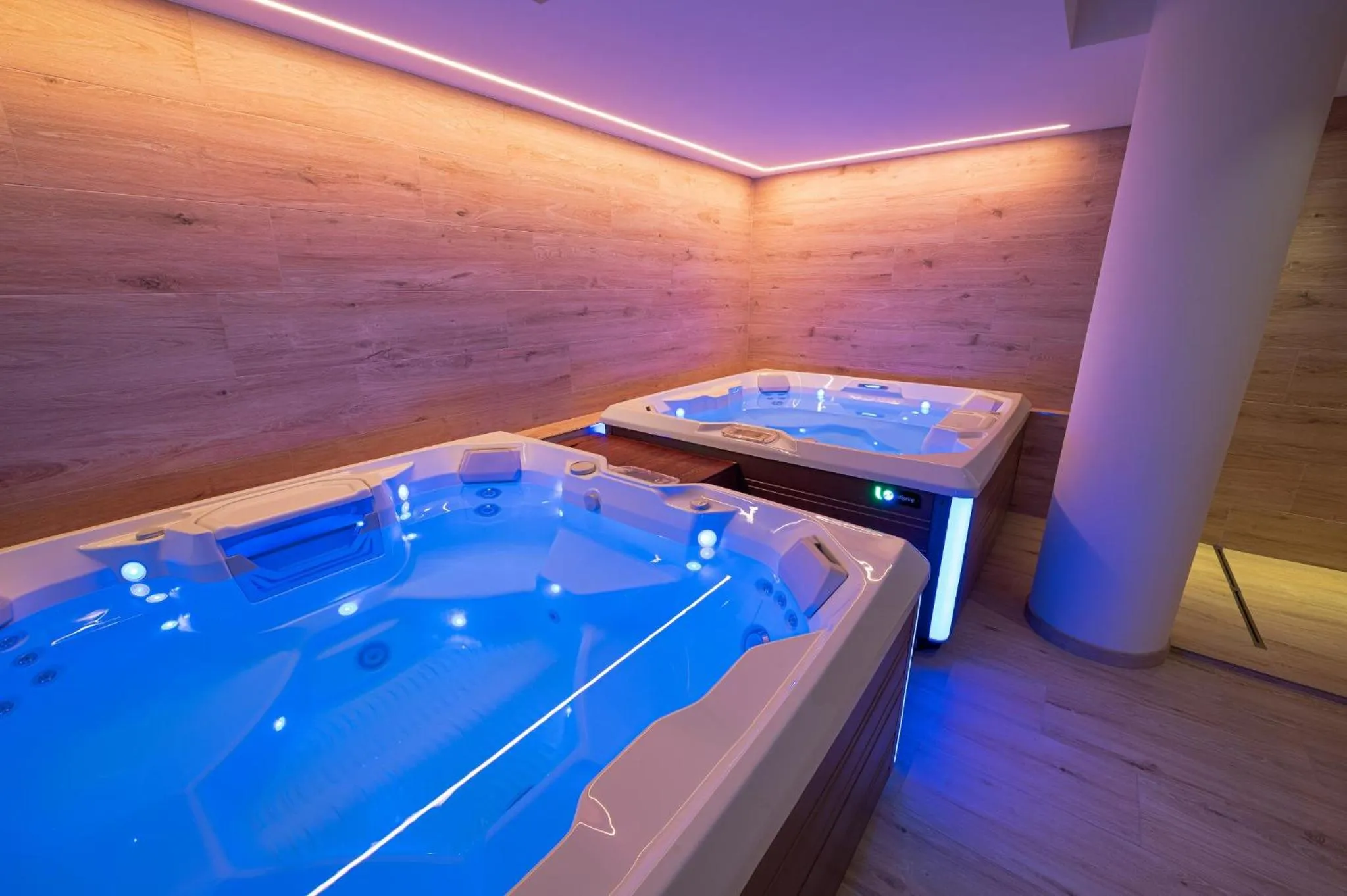 Spa and wellness centre/facilities in Lake Front Hotel Mirage