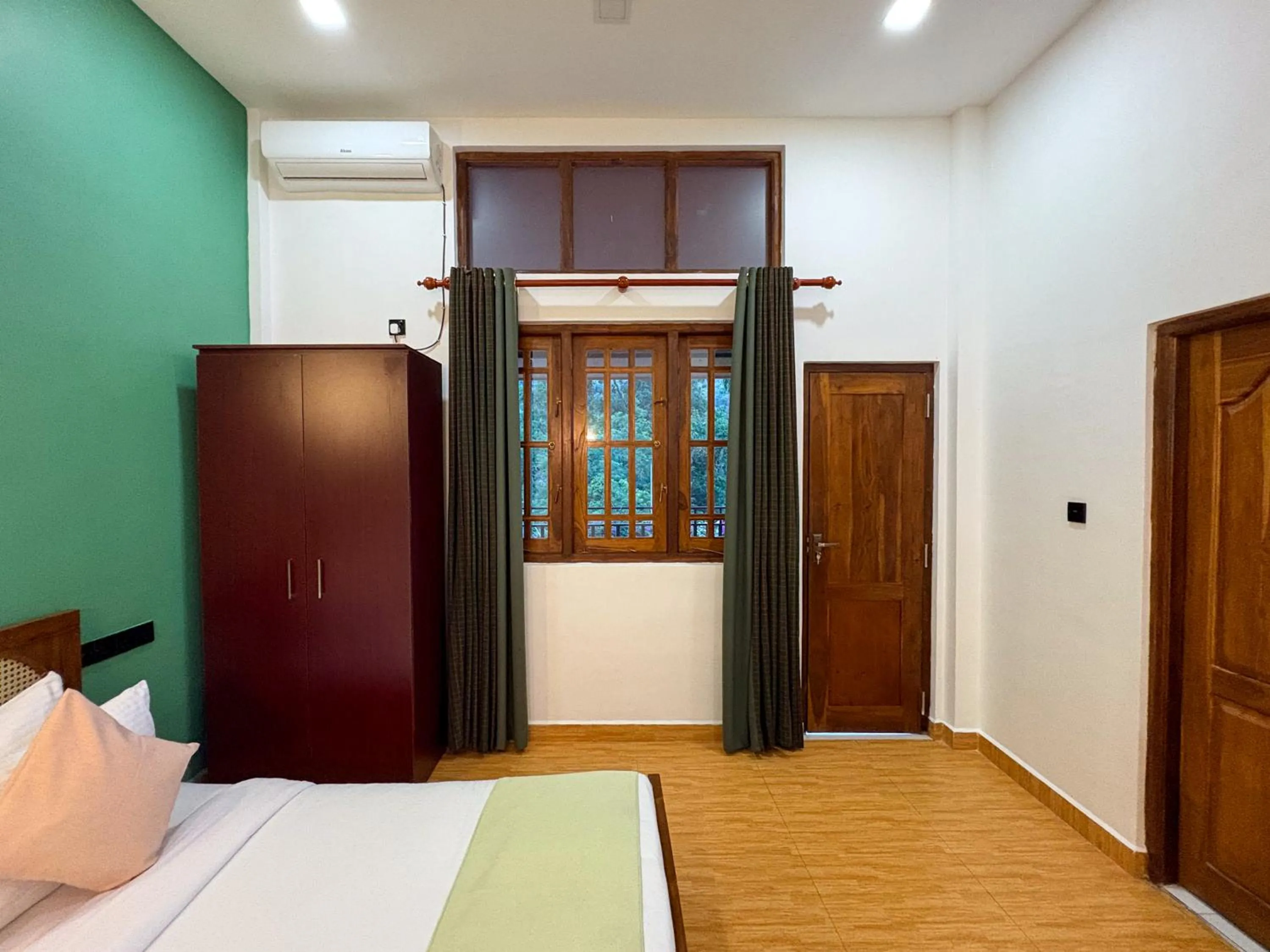 Bed in Moi Ella by DBI