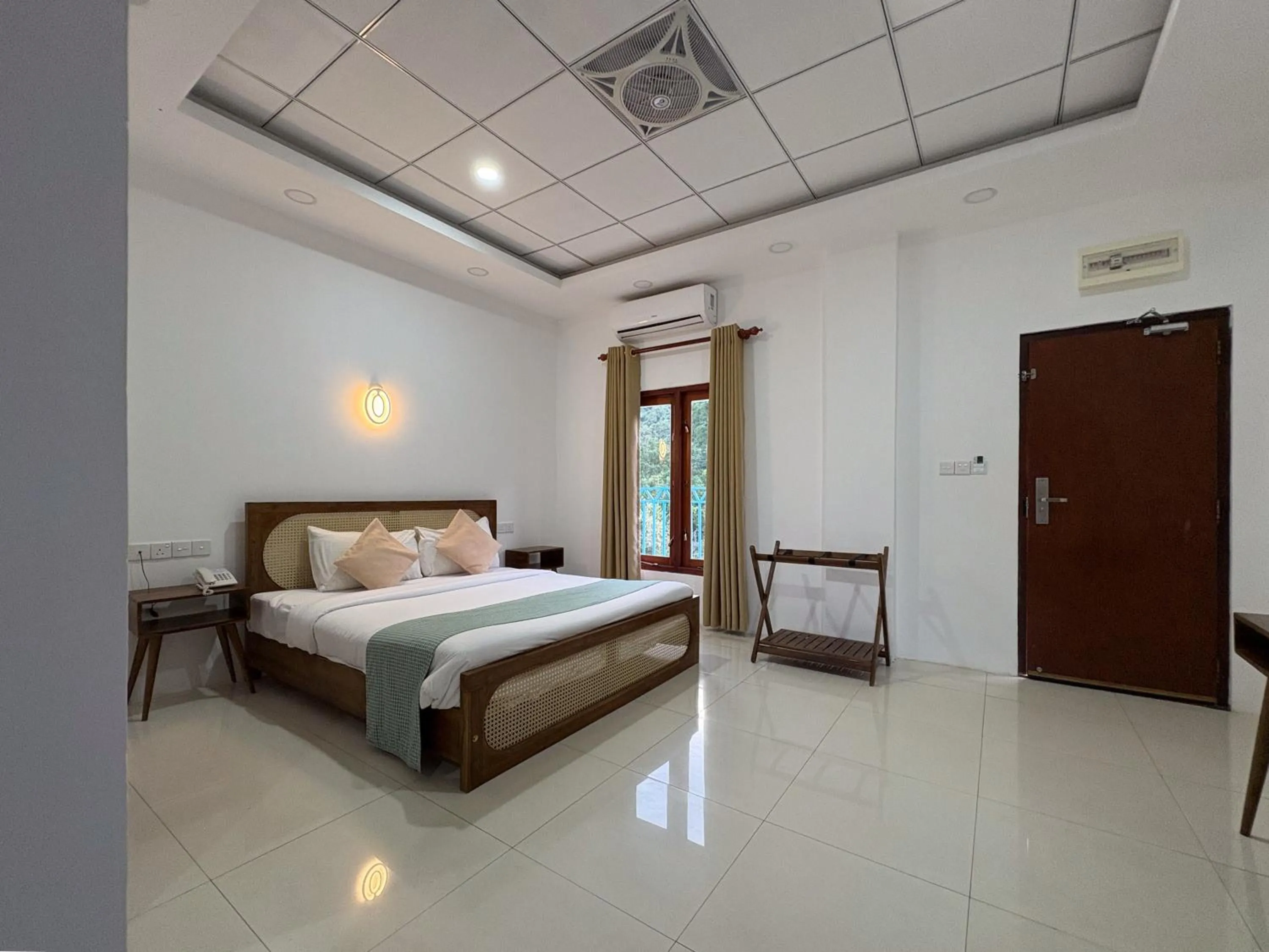 Bed in Moi Ella by DBI