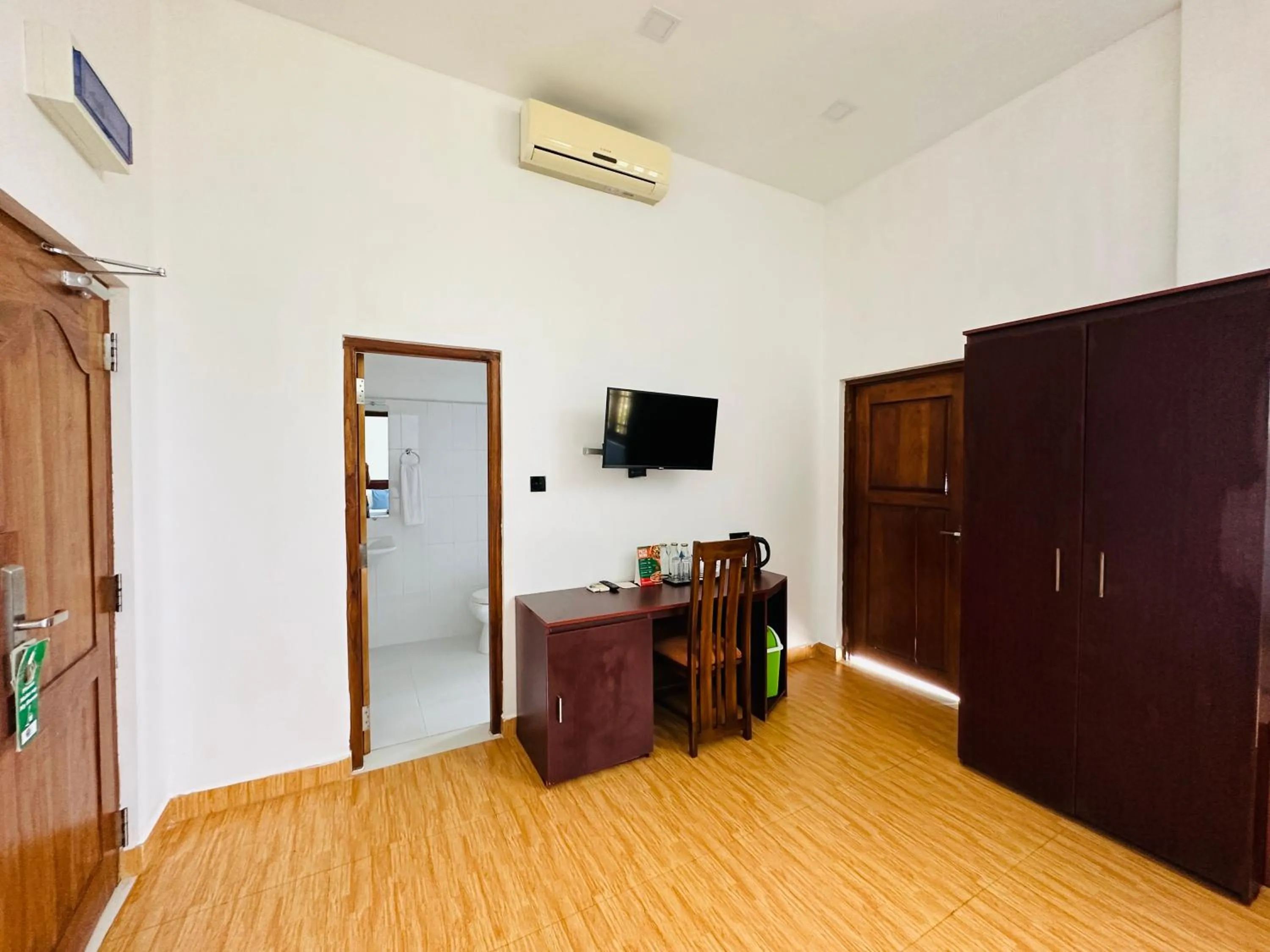 TV and multimedia in Moi Ella by DBI