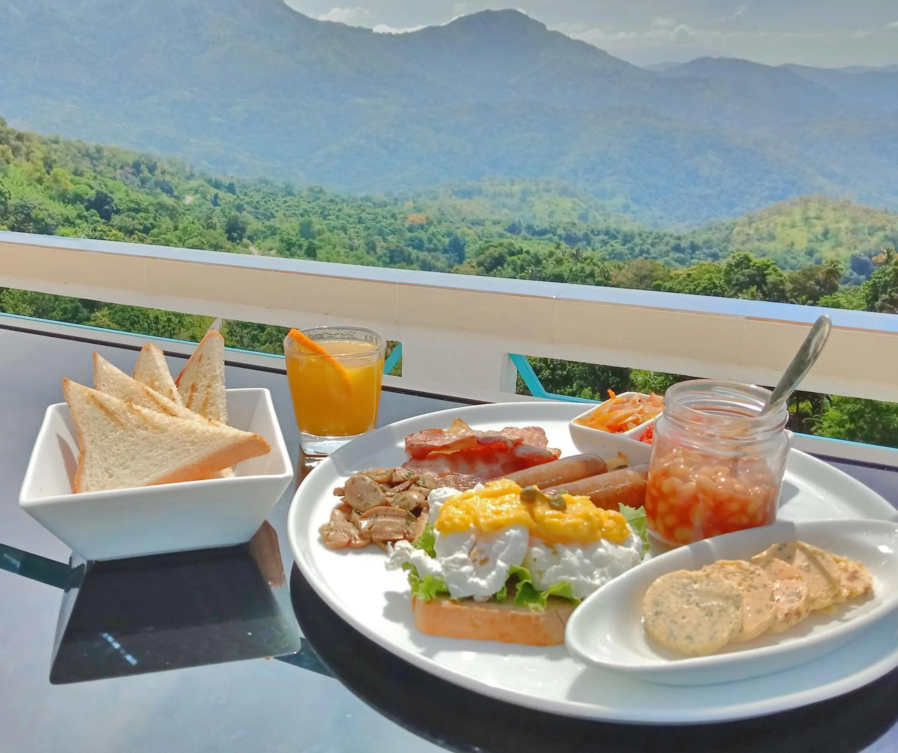 Mountain view in Moi Ella by DBI