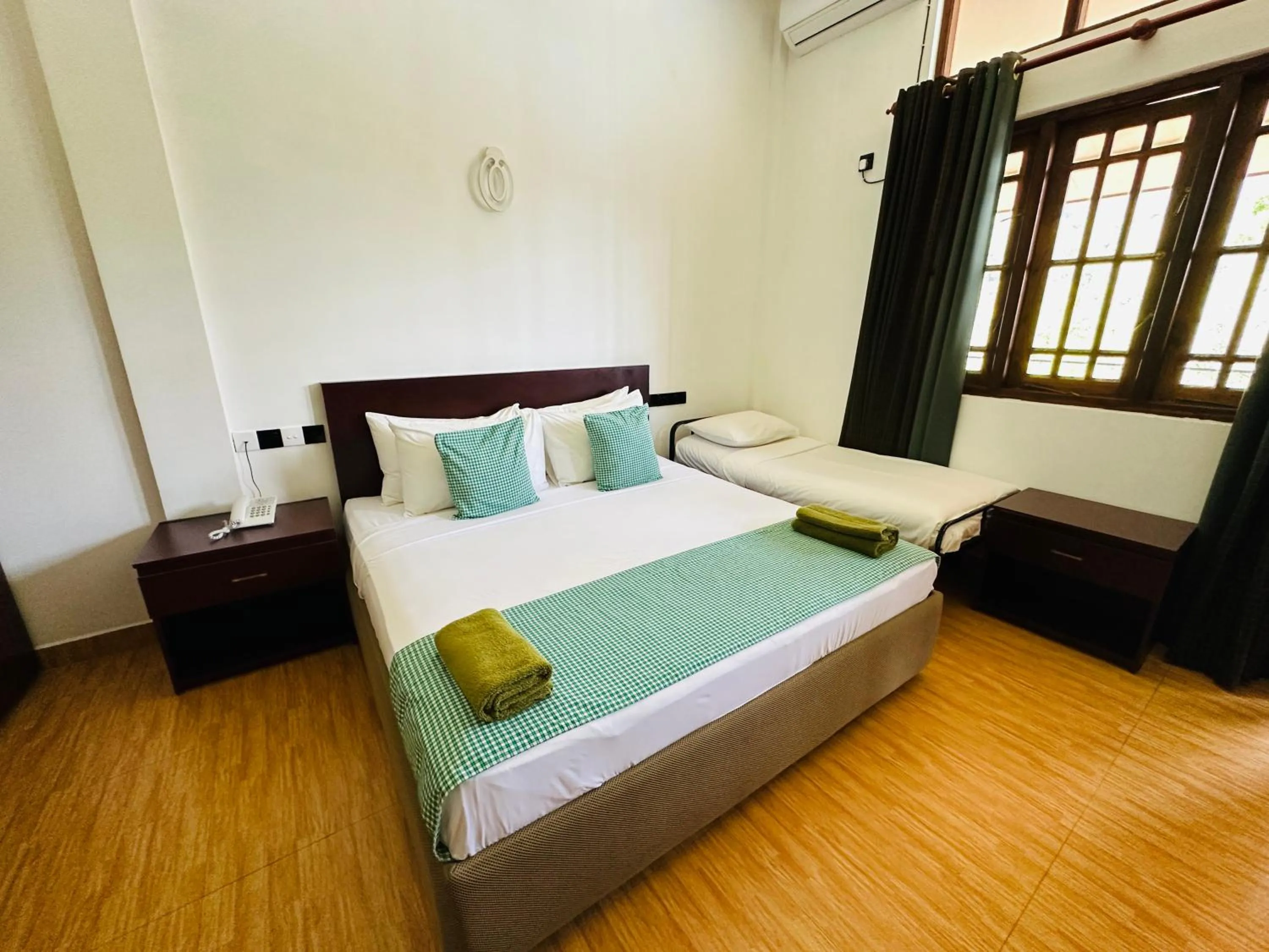 Bed in Moi Ella by DBI