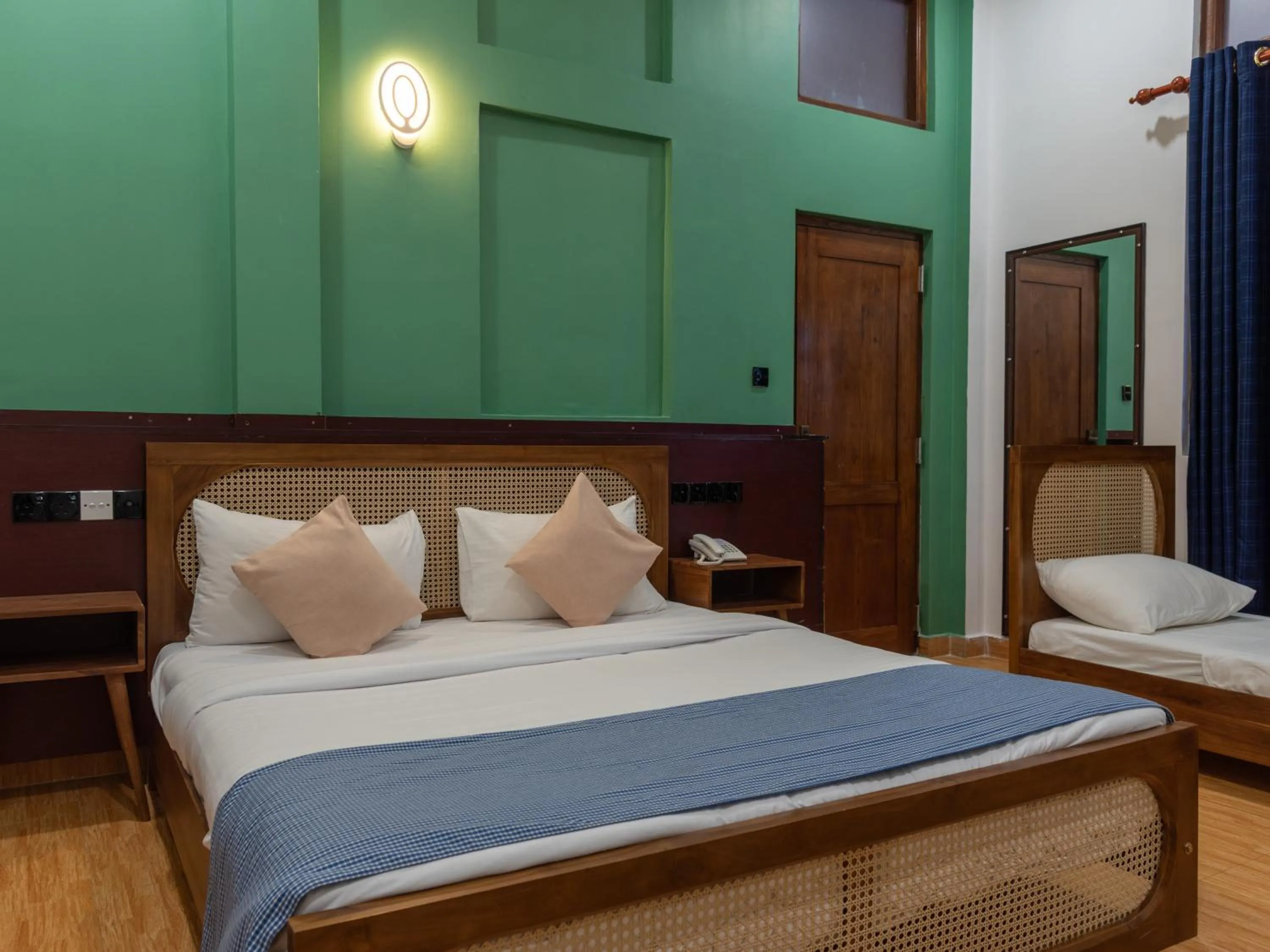 Bed in Moi Ella by DBI