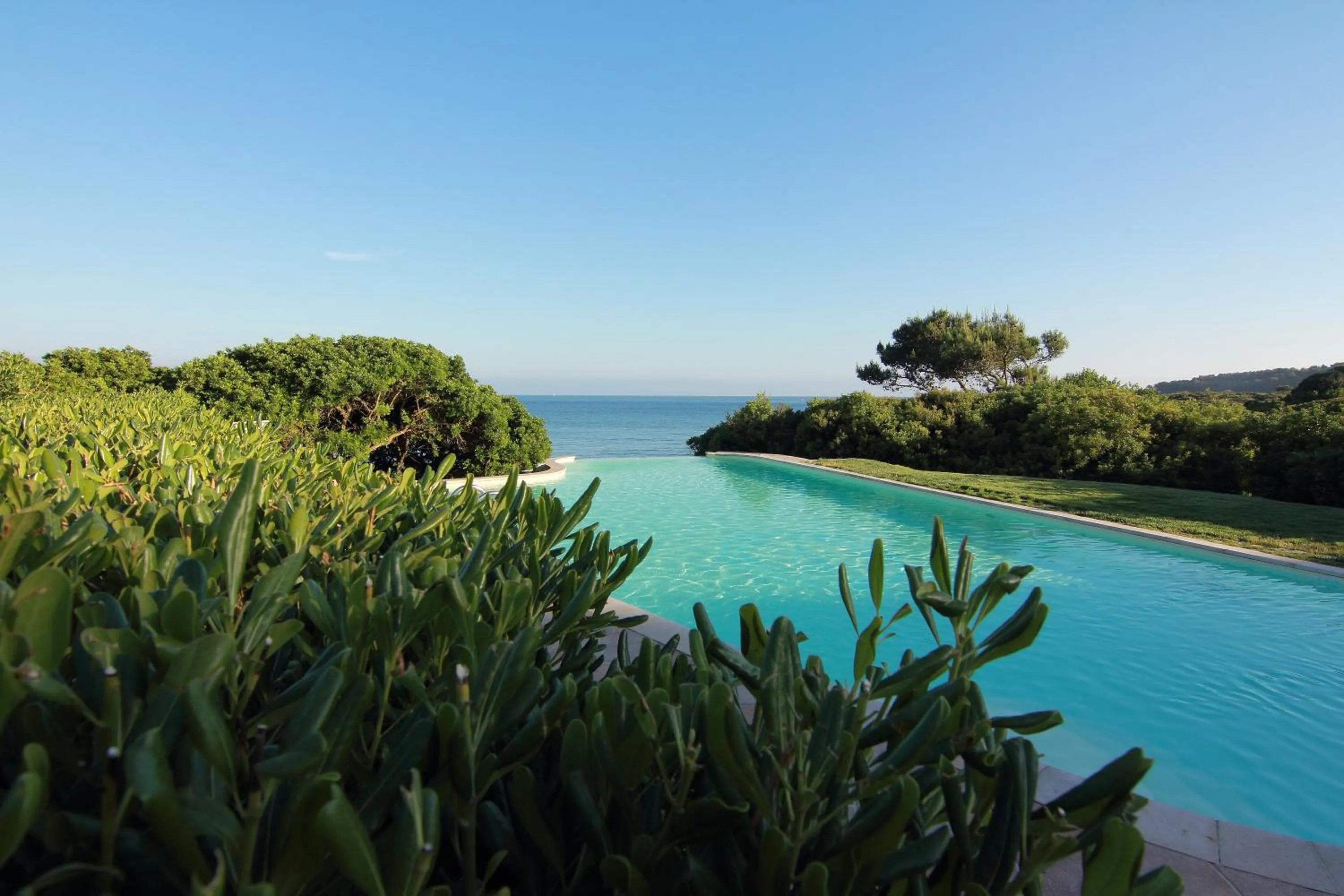 Pool view in Hotel Punta Negra