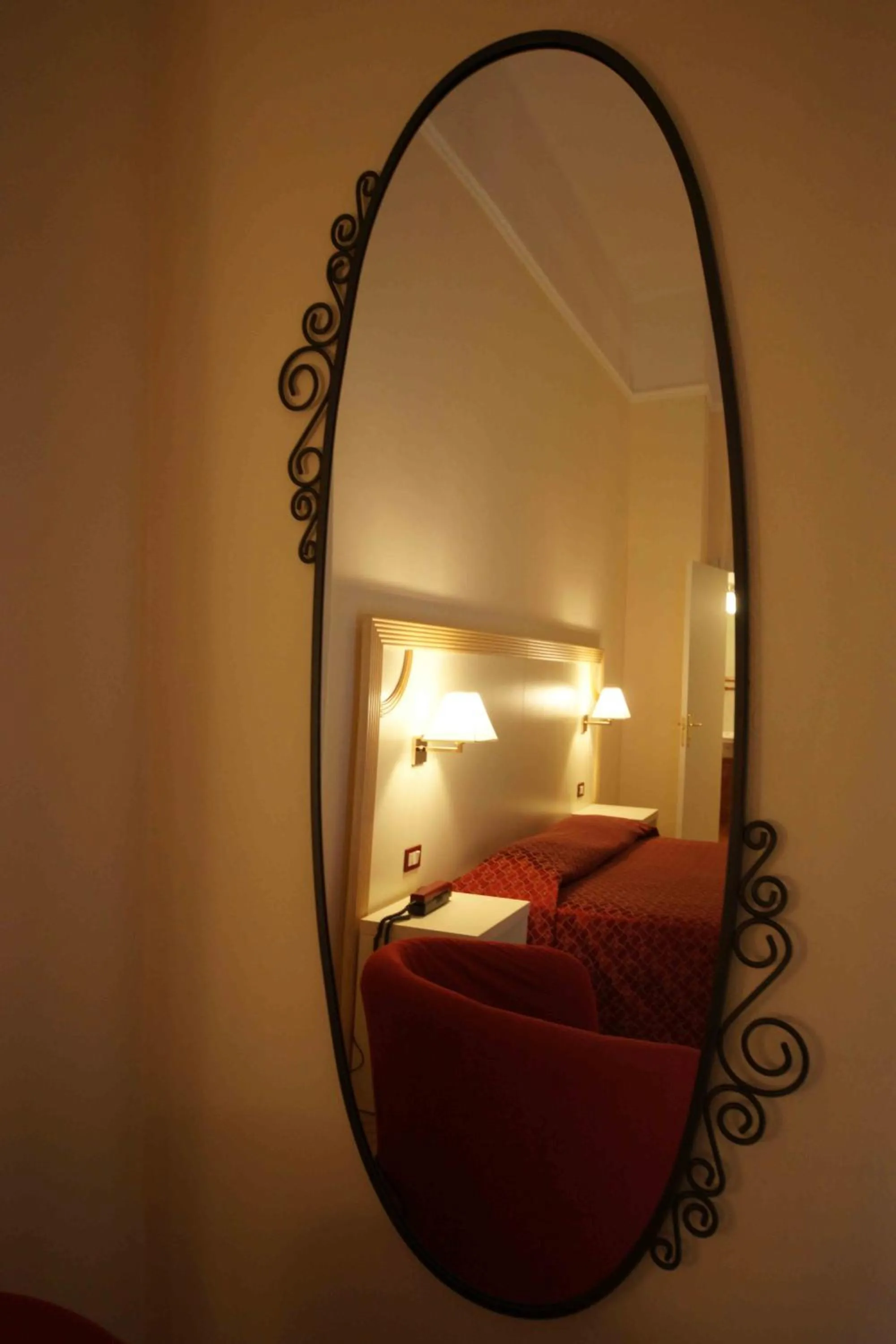 Decorative detail, Bed in Hotel Liberty