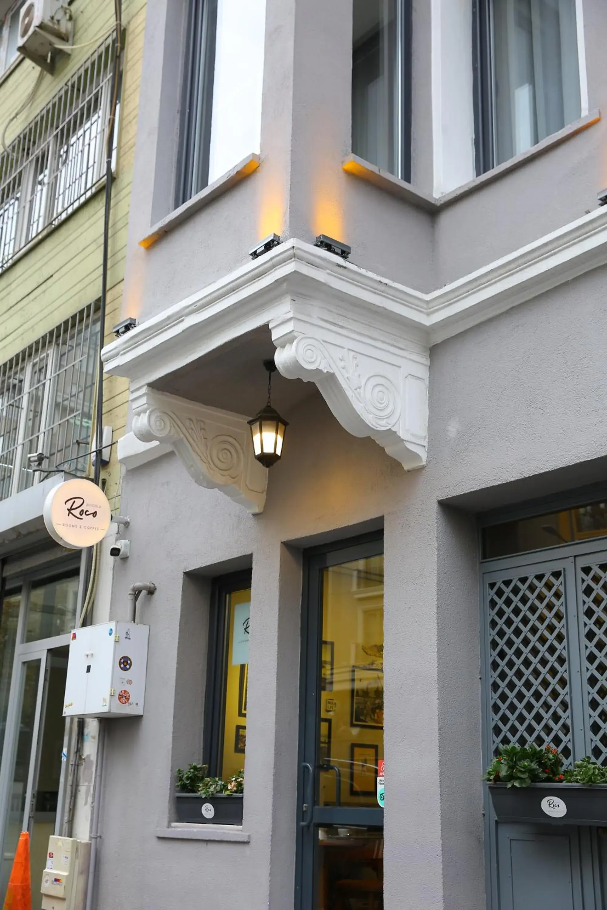 Property building in ROCO Beyoglu Property building in ROCO Beyoglu