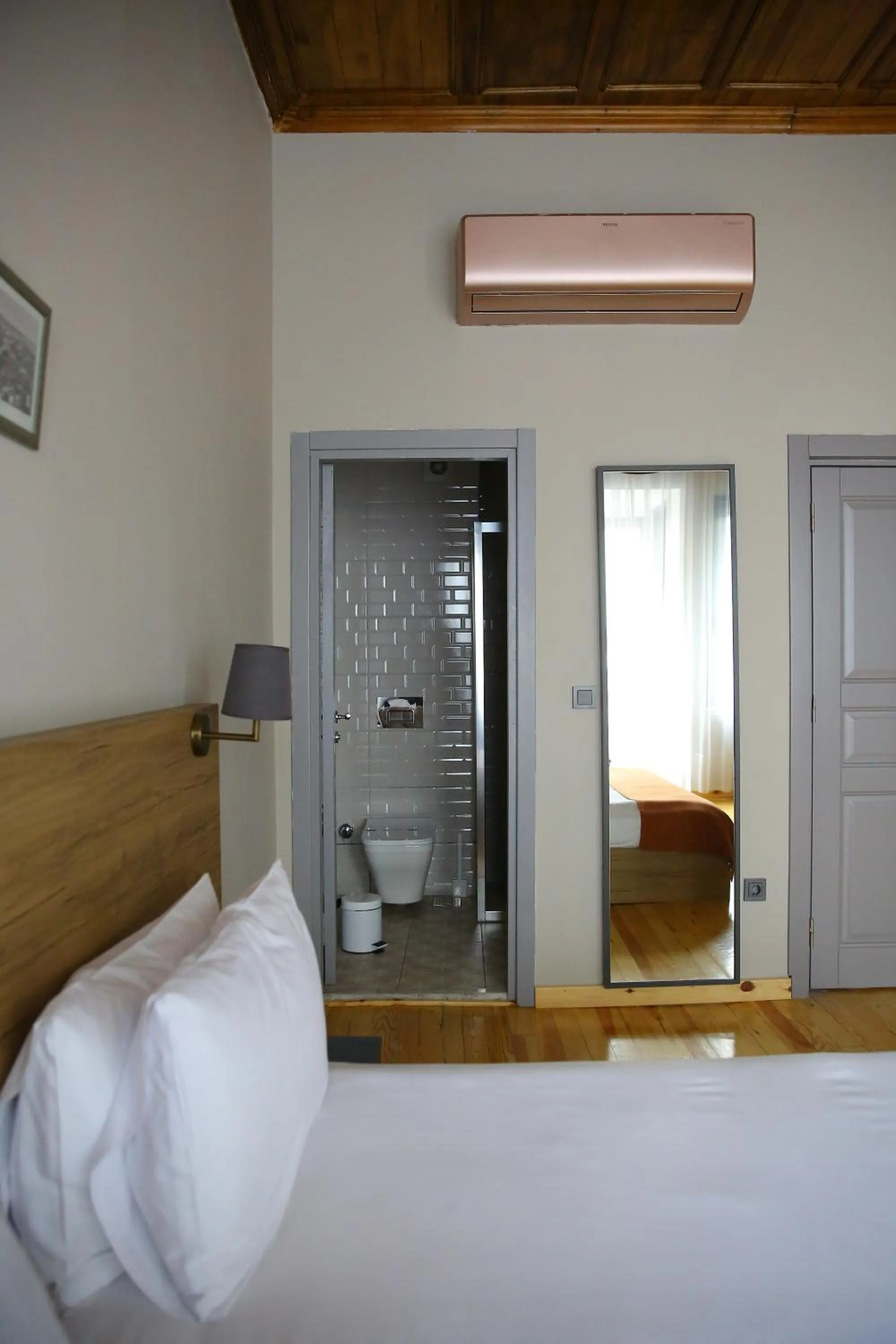 Bedroom, Bed in ROCO Beyoglu