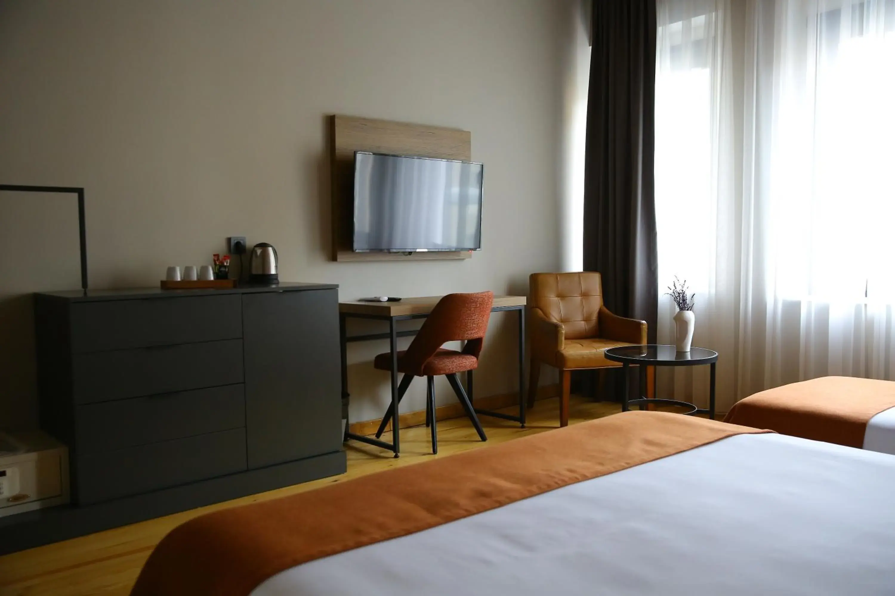 Photo of the whole room, Bed in ROCO Beyoglu Photo of the whole room, Bed in ROCO Beyoglu