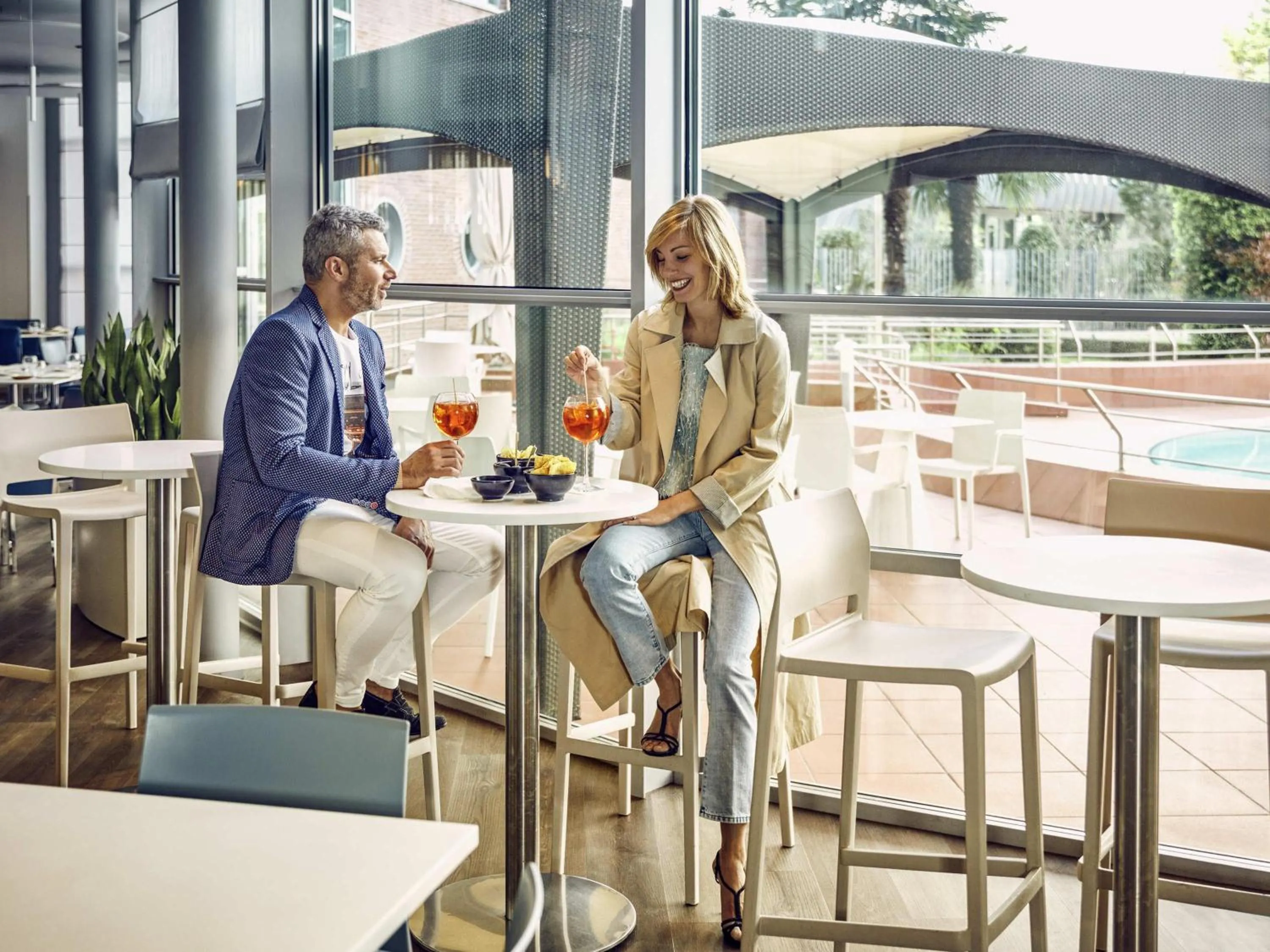 Lounge or bar in Novotel Venezia Mestre Castellana