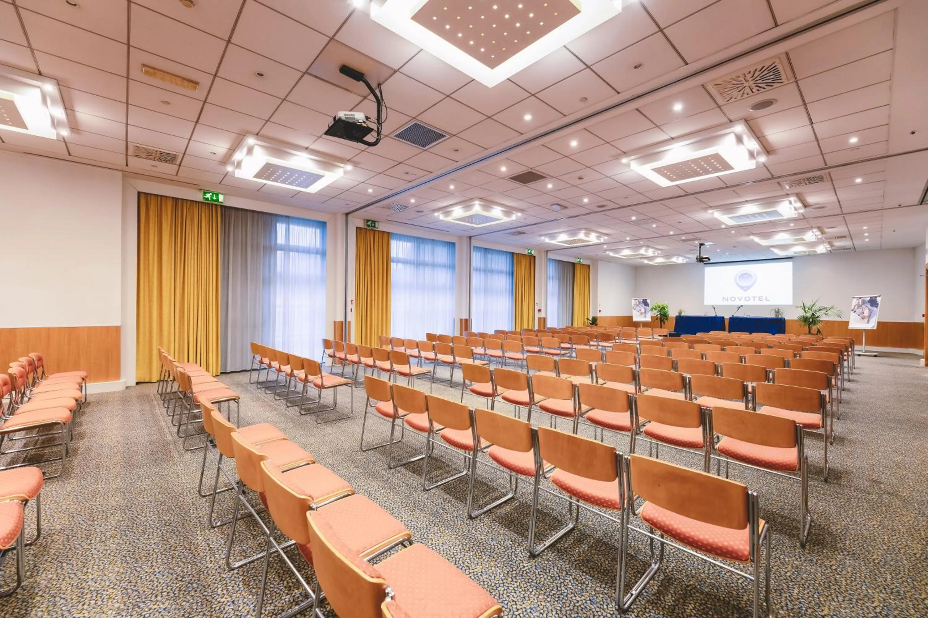 Business facilities in Novotel Venezia Mestre Castellana