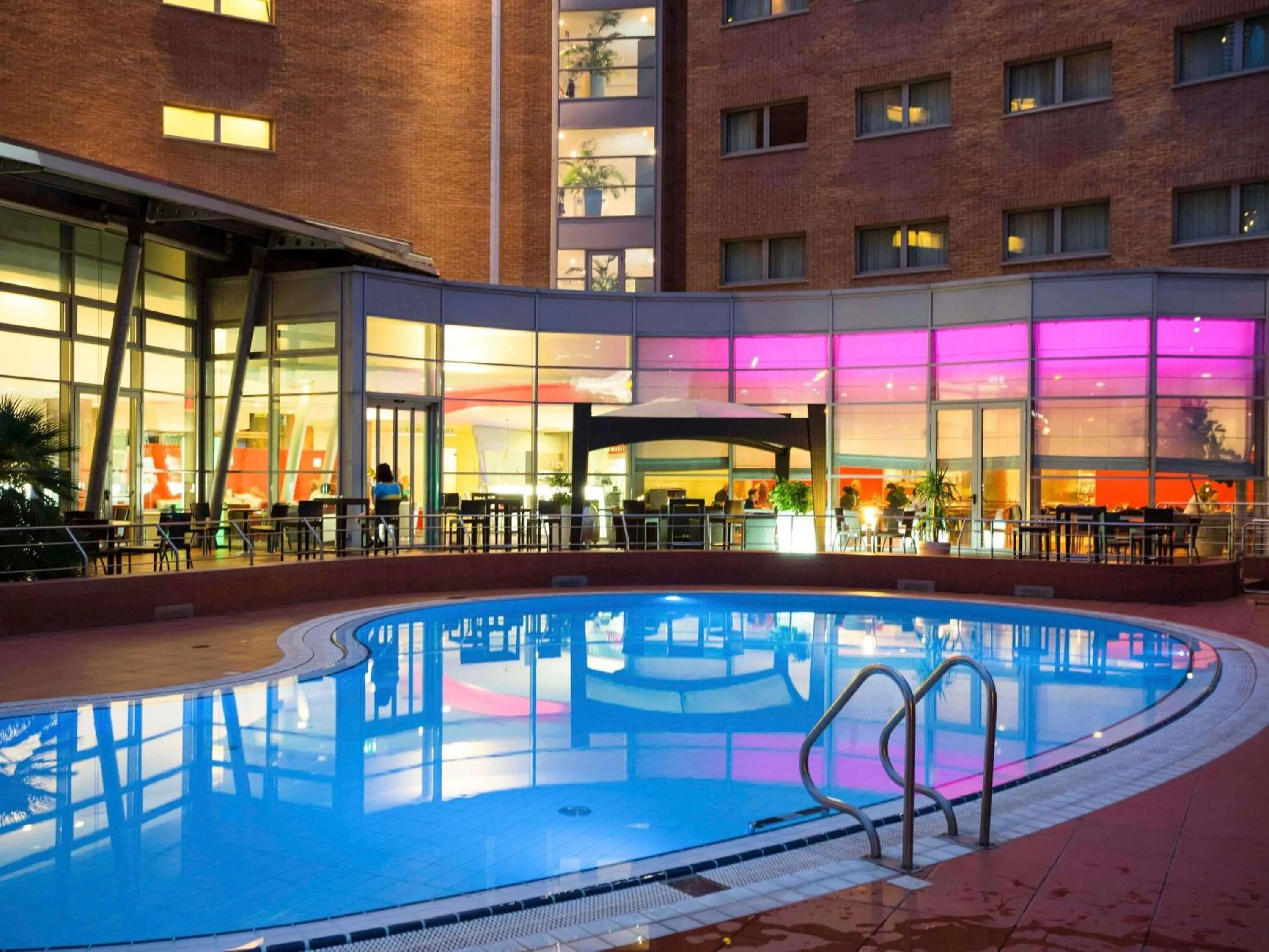 Pool view in Novotel Venezia Mestre Castellana