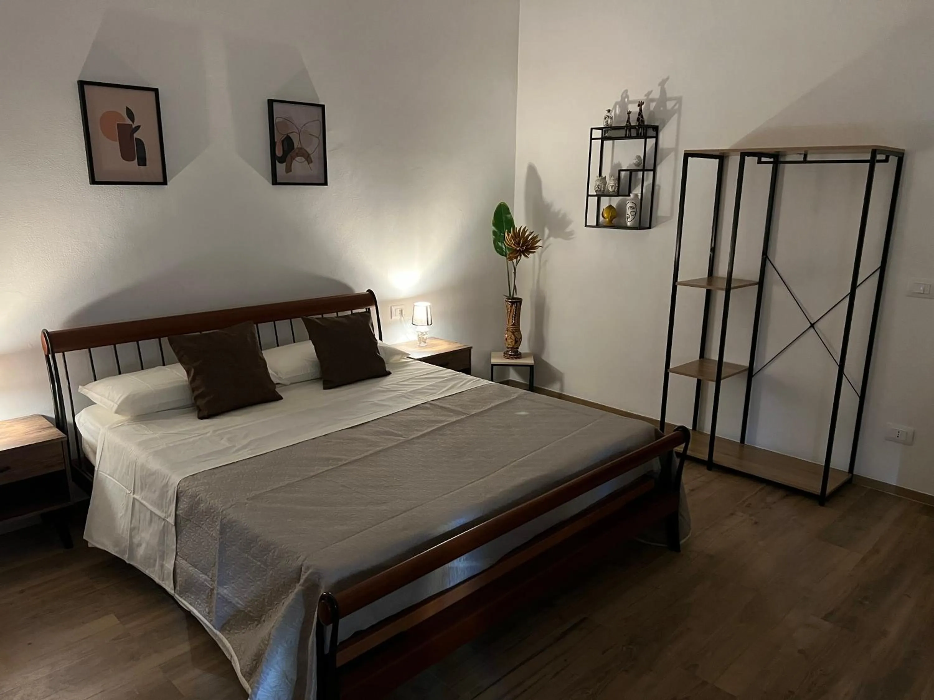 Photo of the whole room, Bed in B&B Melissa