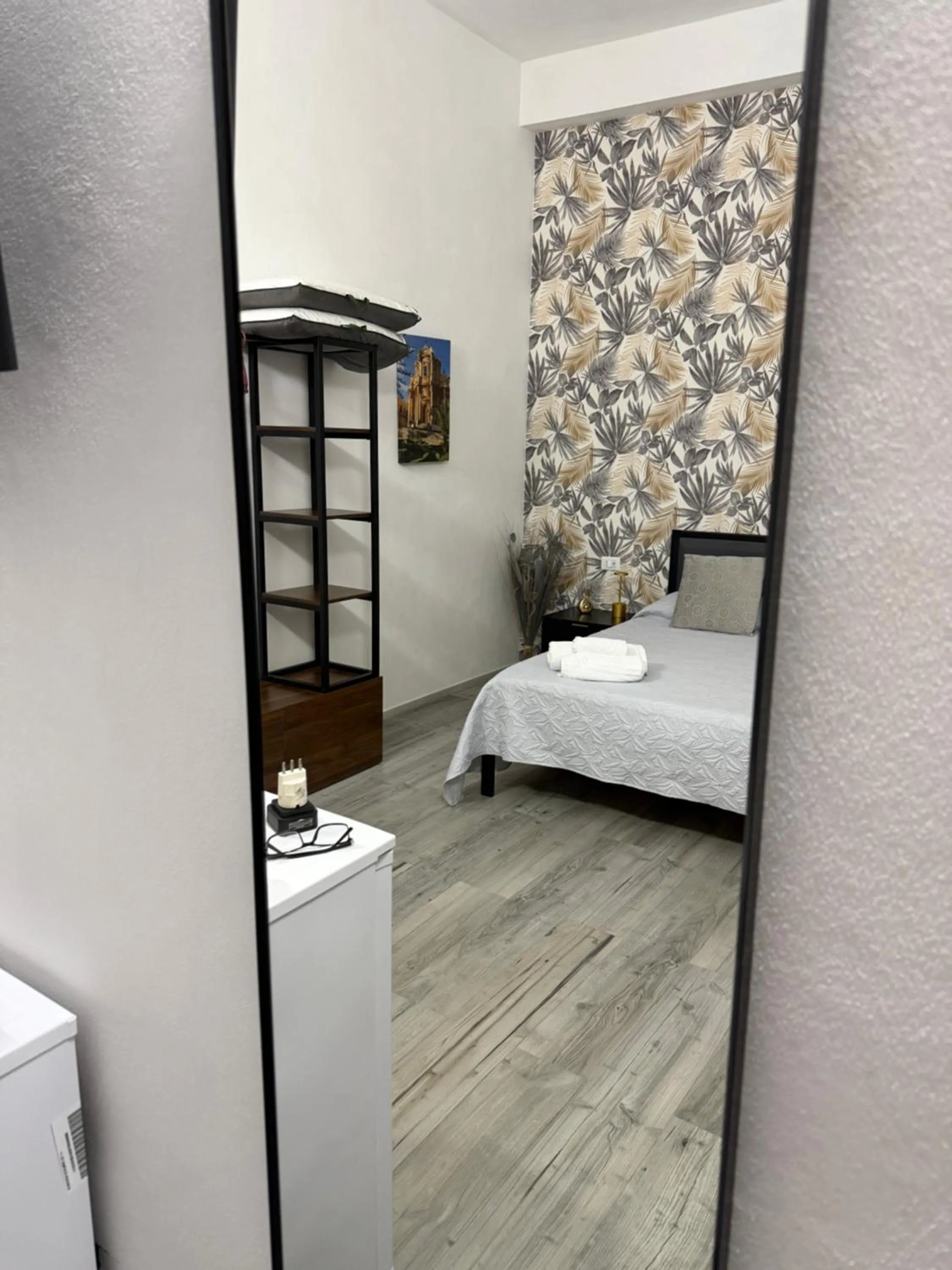 Photo of the whole room, Bed in B&B Melissa